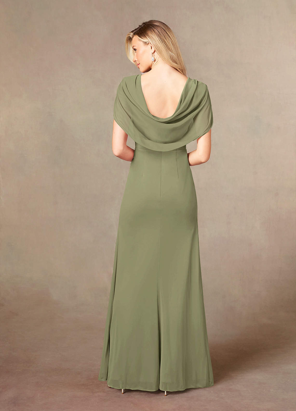 Luisa Mermaid V-Neck Mesh Mother of the Bride Dress in Pistachio
