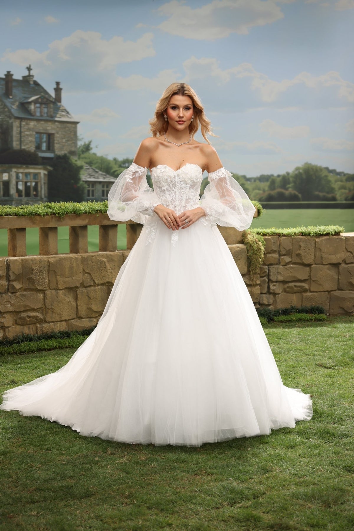 Lumi white wedding dress detail view 3
