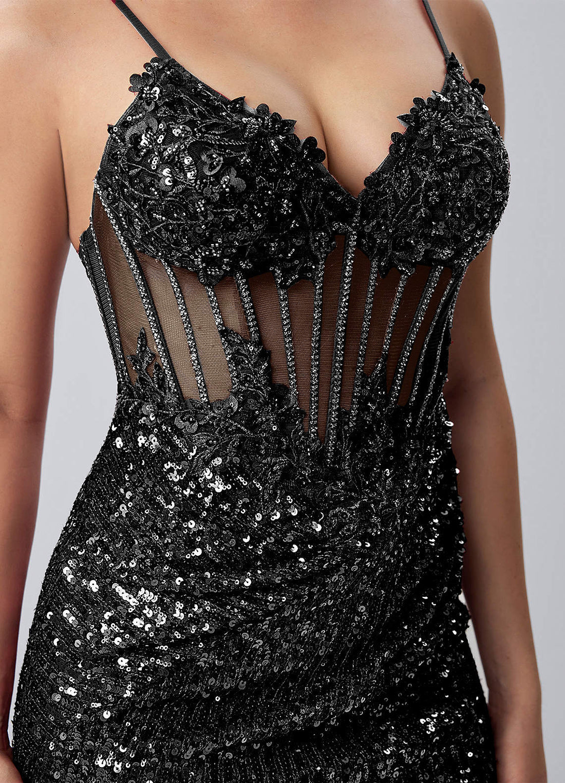 Martine Bodycon Mini V-Neck Sequin Mesh Prom Dress in black