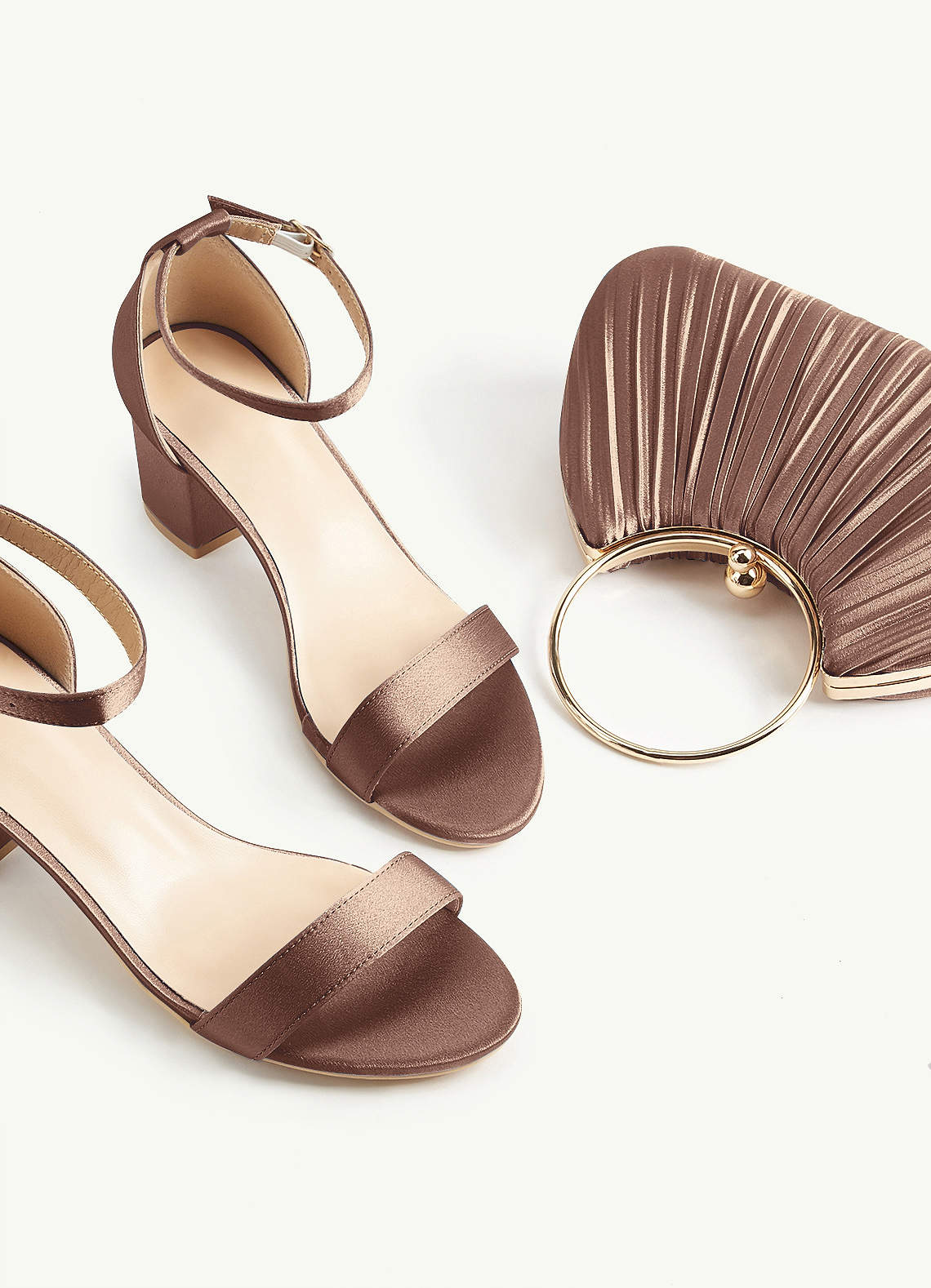 Matching Color Metallic Satin Pleated Handbag — taupe — 图 184/204