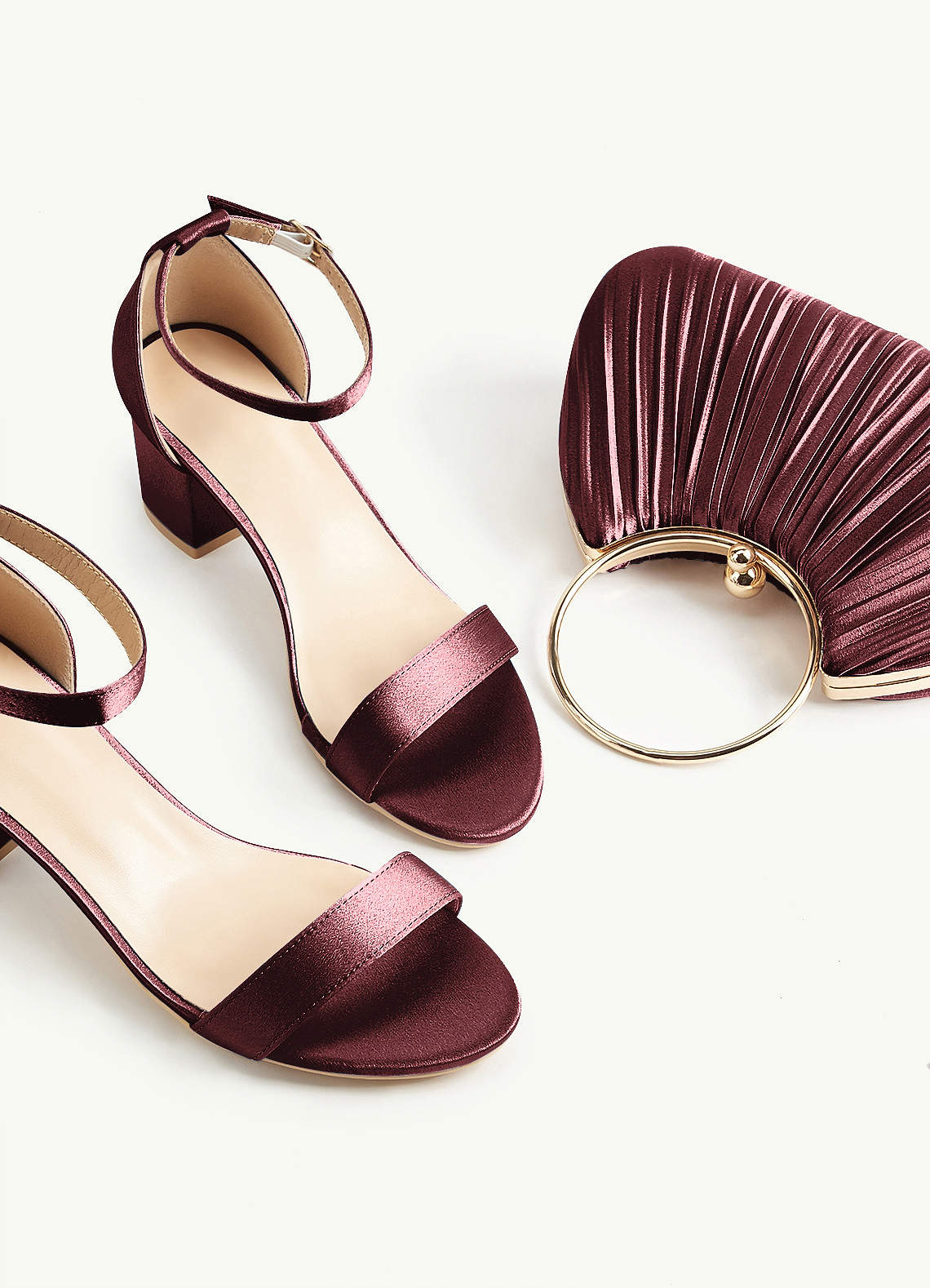 Matching Color Metallic Satin Pleated Handbag — Desert Rose — 图 106/204