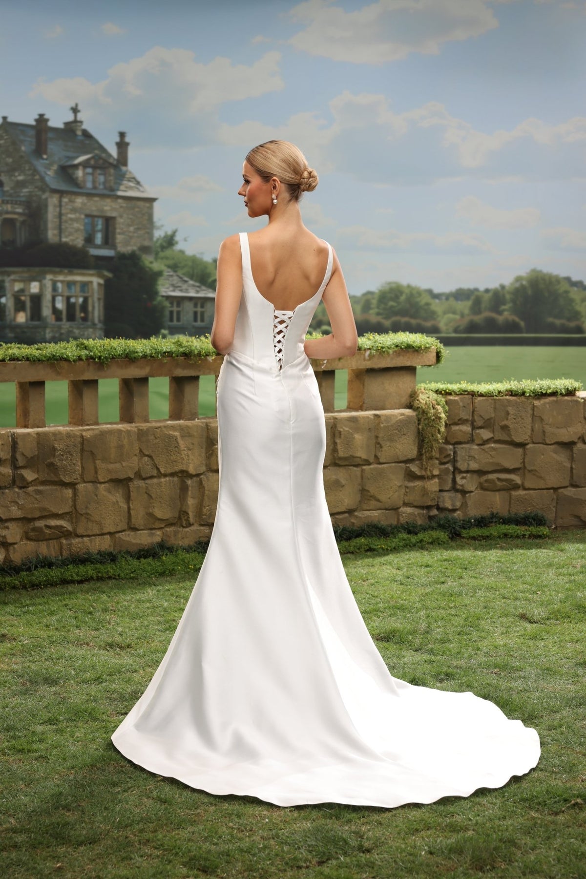Zora white wedding dress back view 4
