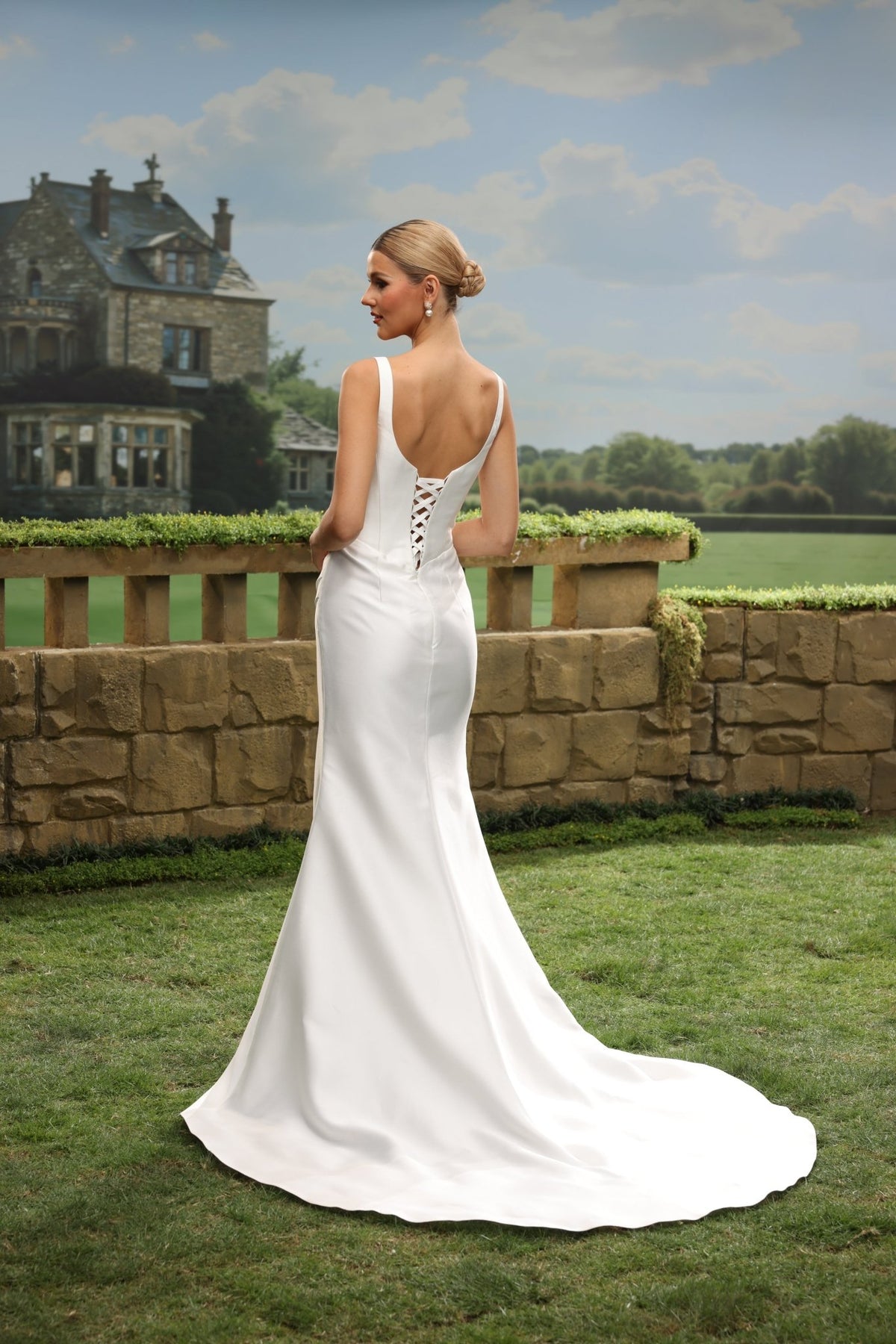 Zora white wedding dress back view 5