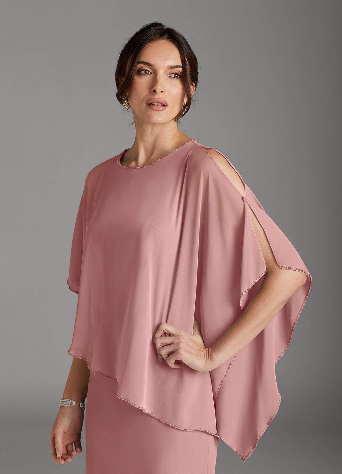 Sparrow Sheath Scoop-Neck Chiffon Mother of the Bride Dress