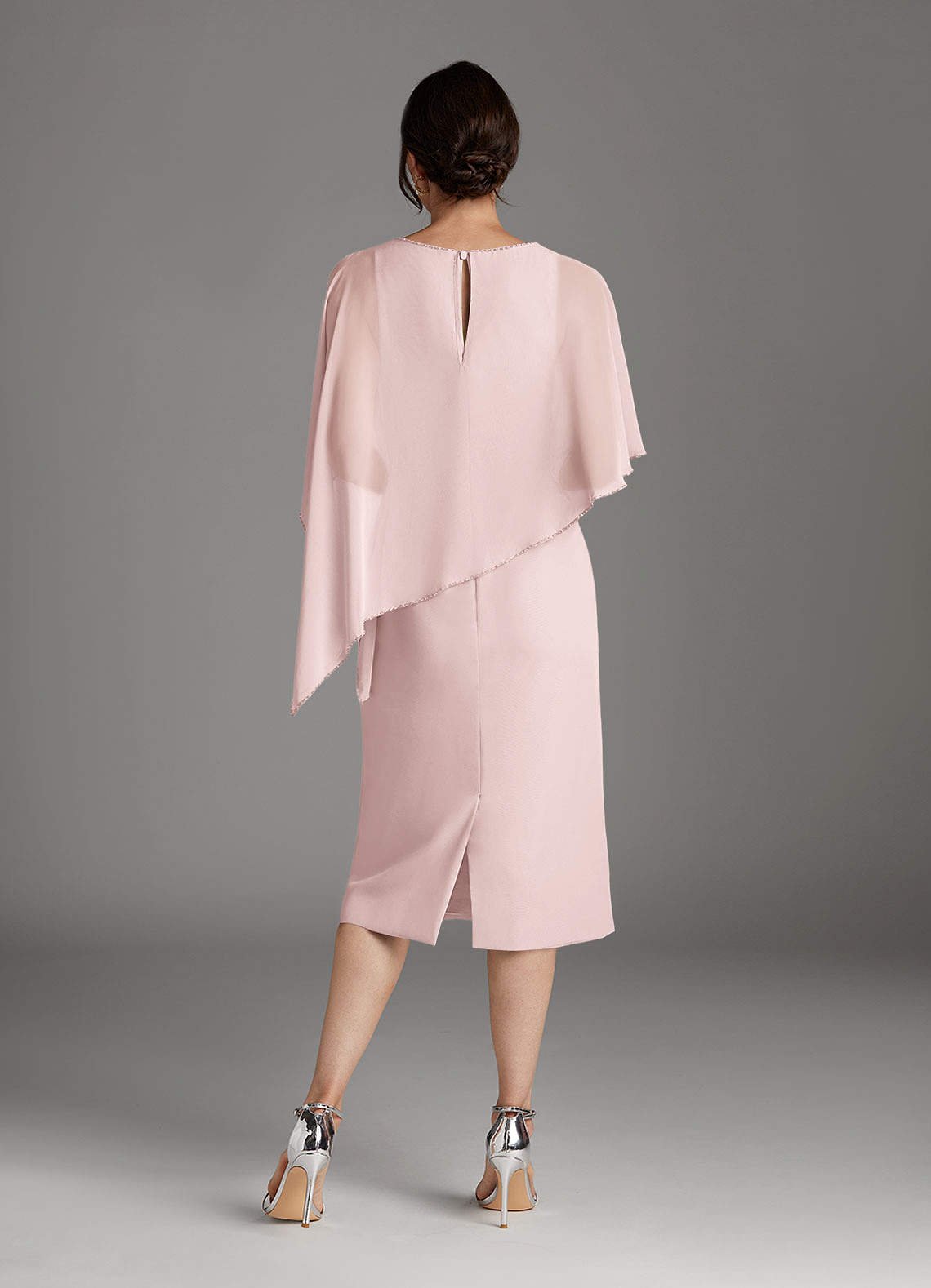 Sparrow Sheath Scoop-Neck Chiffon Mother of the Bride Dress in Blushing Pink