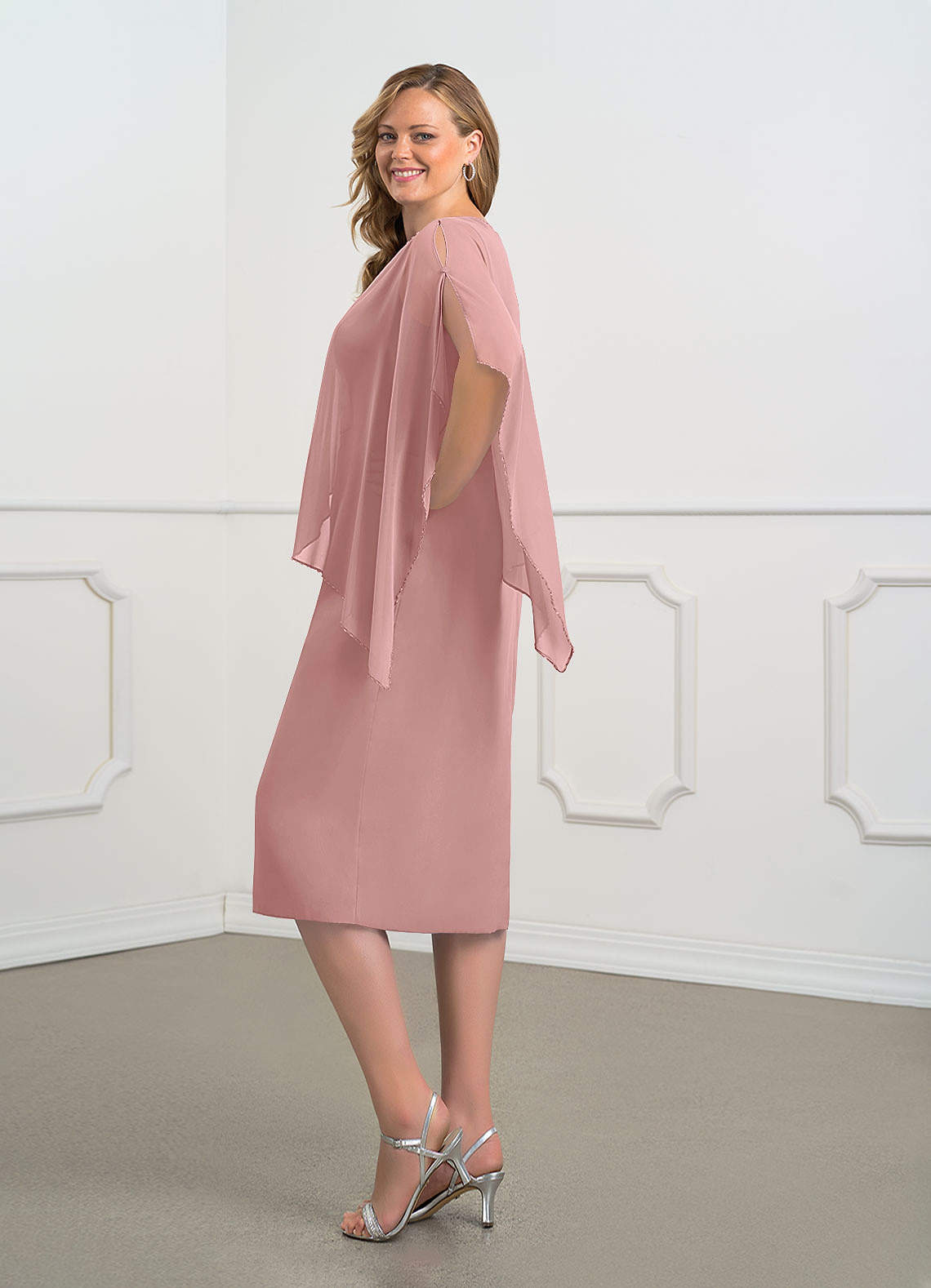 Sparrow Sheath Scoop-Neck Chiffon Mother of the Bride Dress
