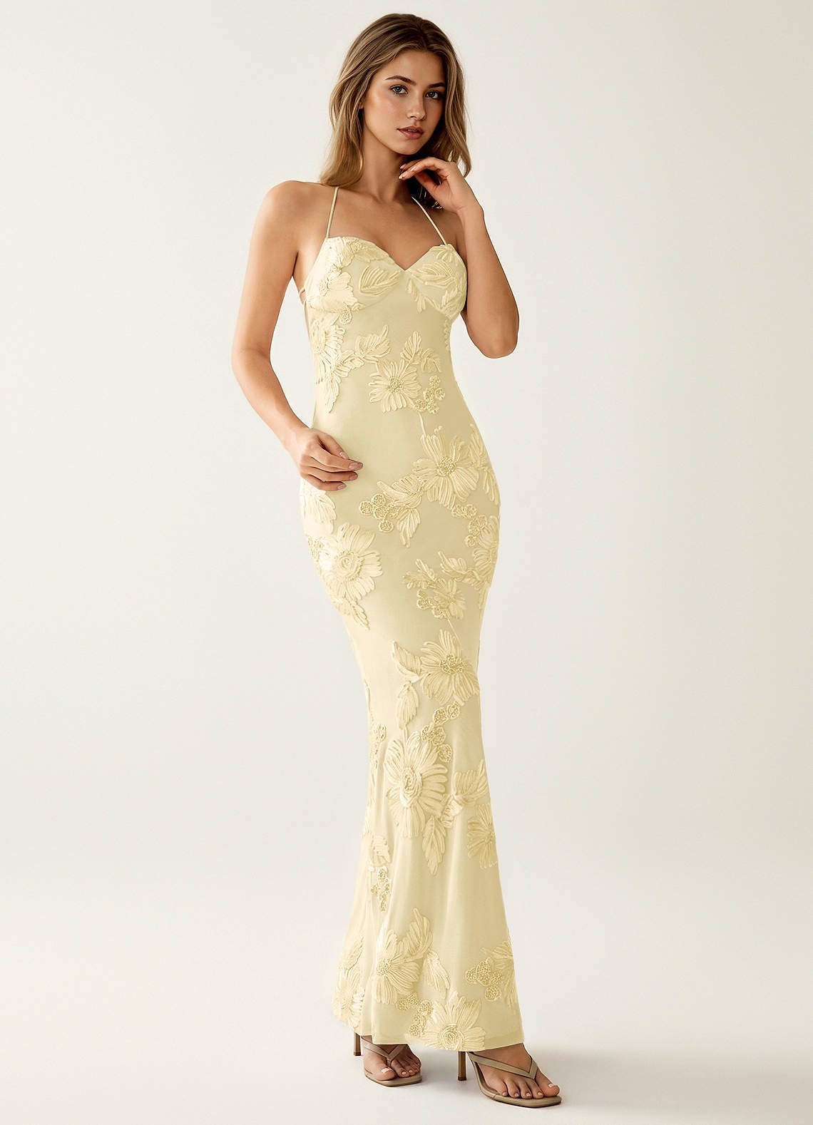 Nasasiya Mermaid Halter-Neck Stretch Lace Prom Dress in Lemon Sorbet