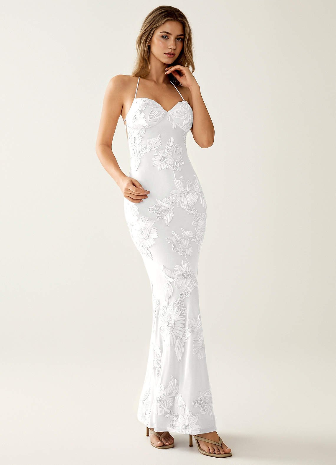 Nasasiya Mermaid Halter-Neck Stretch Lace Prom Dress in Yellow