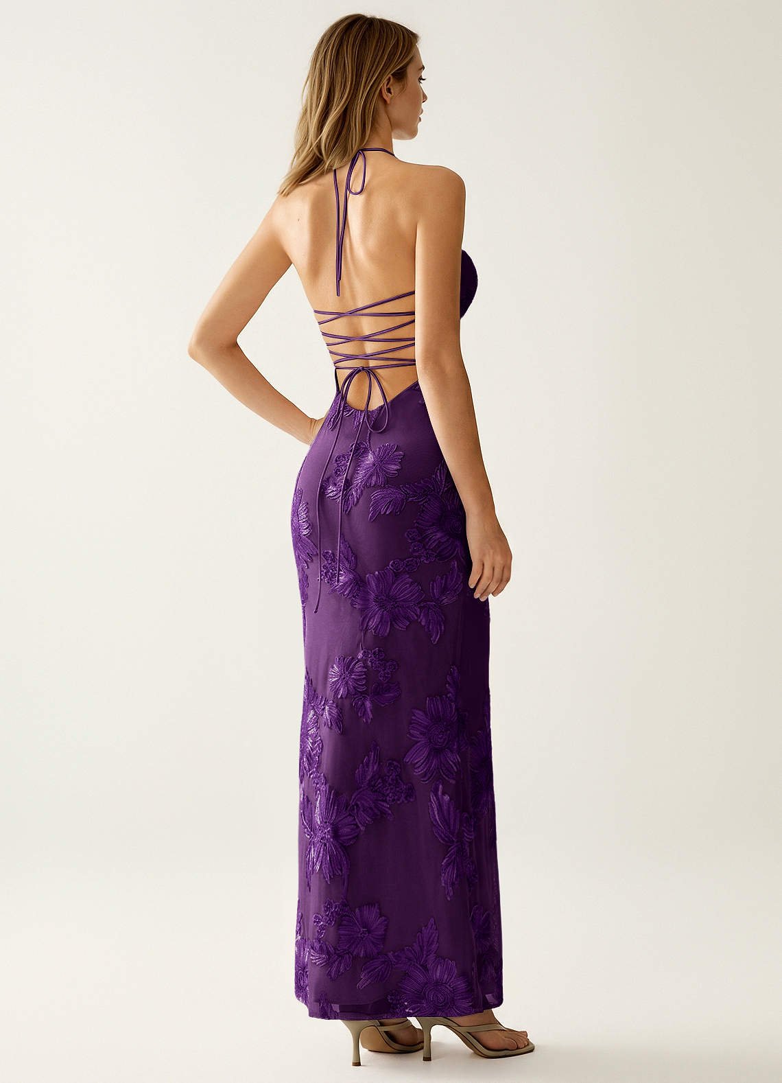 Nasasiya Mermaid Halter-Neck Stretch Lace Prom Dress in Plum
