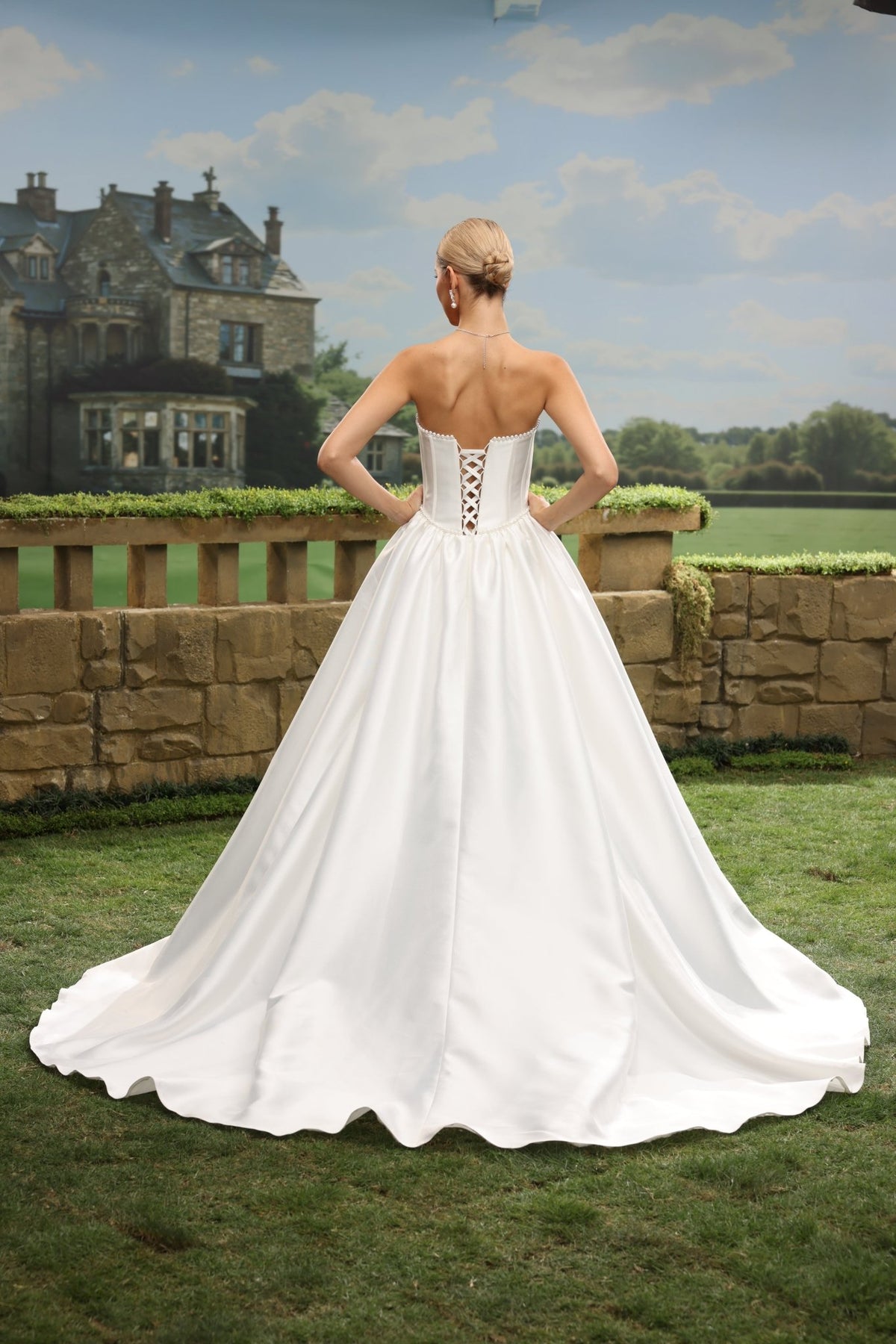 Nola white wedding dress back view 5