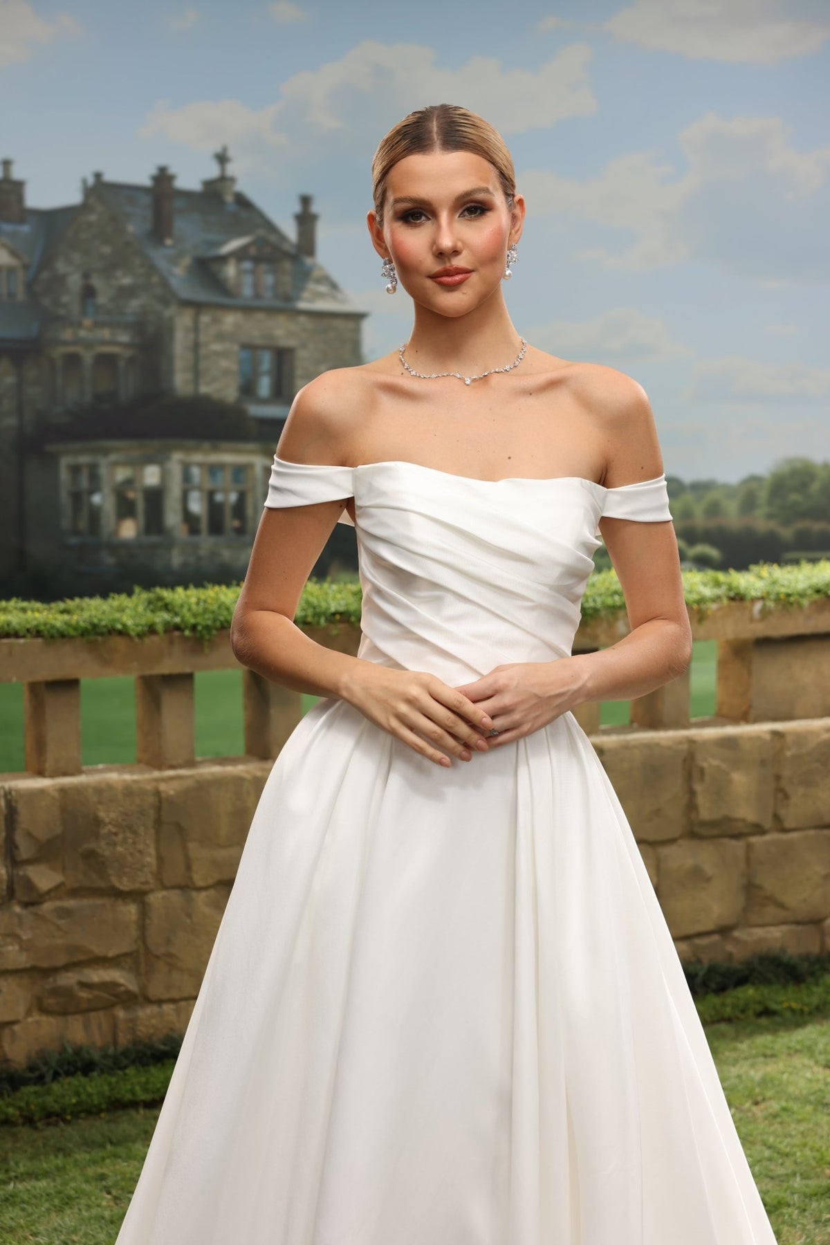 Nola white wedding dress detail view 6