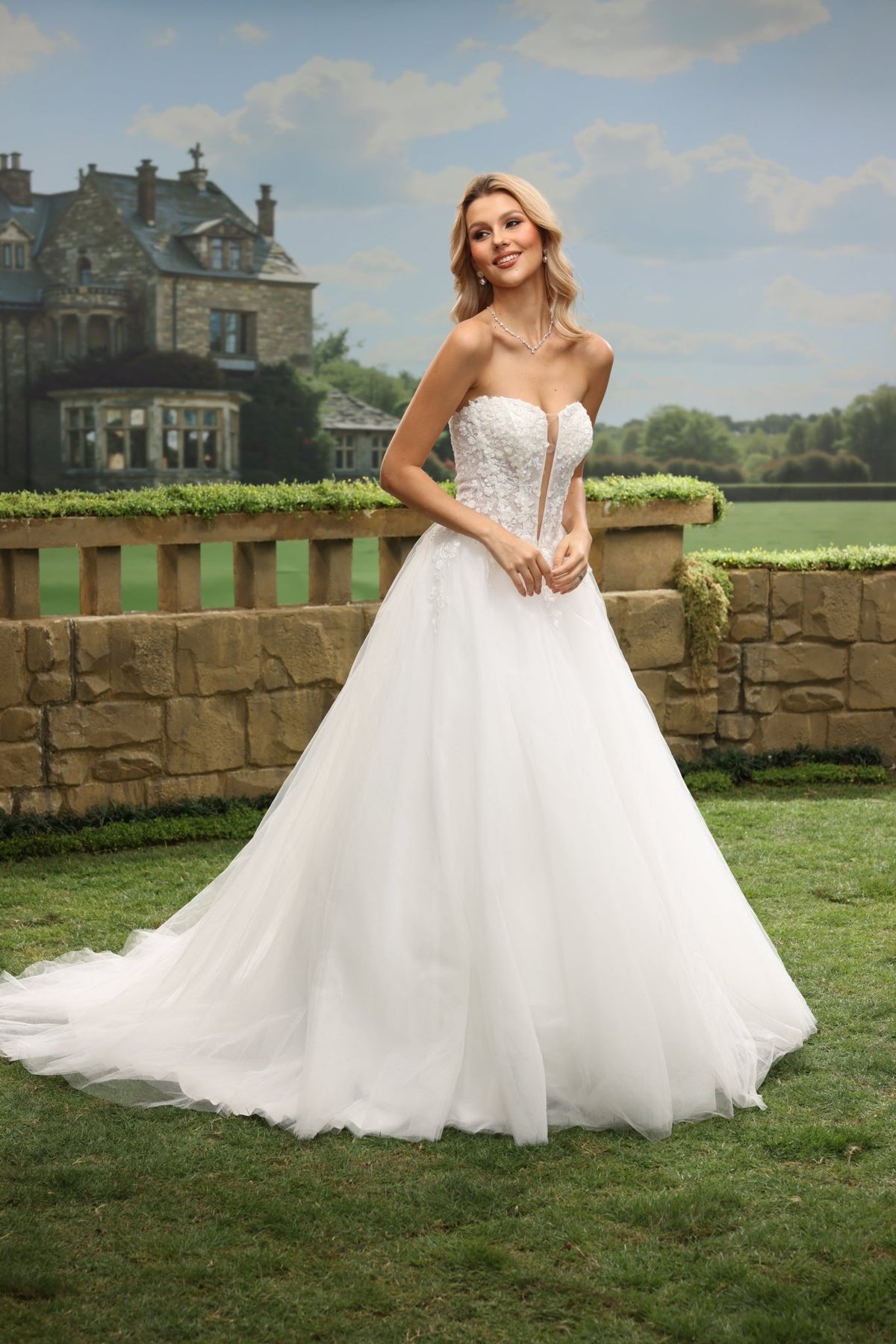 Nora white wedding dress back view 8