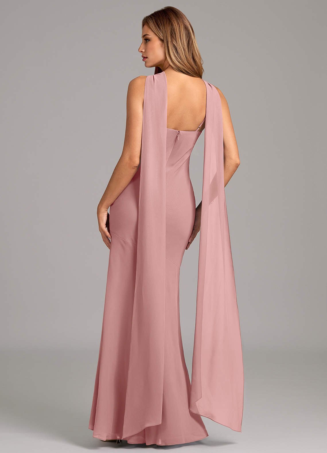 Kinsley Mermaid Halter Chiffon Bridesmaid Dress in dusty rose