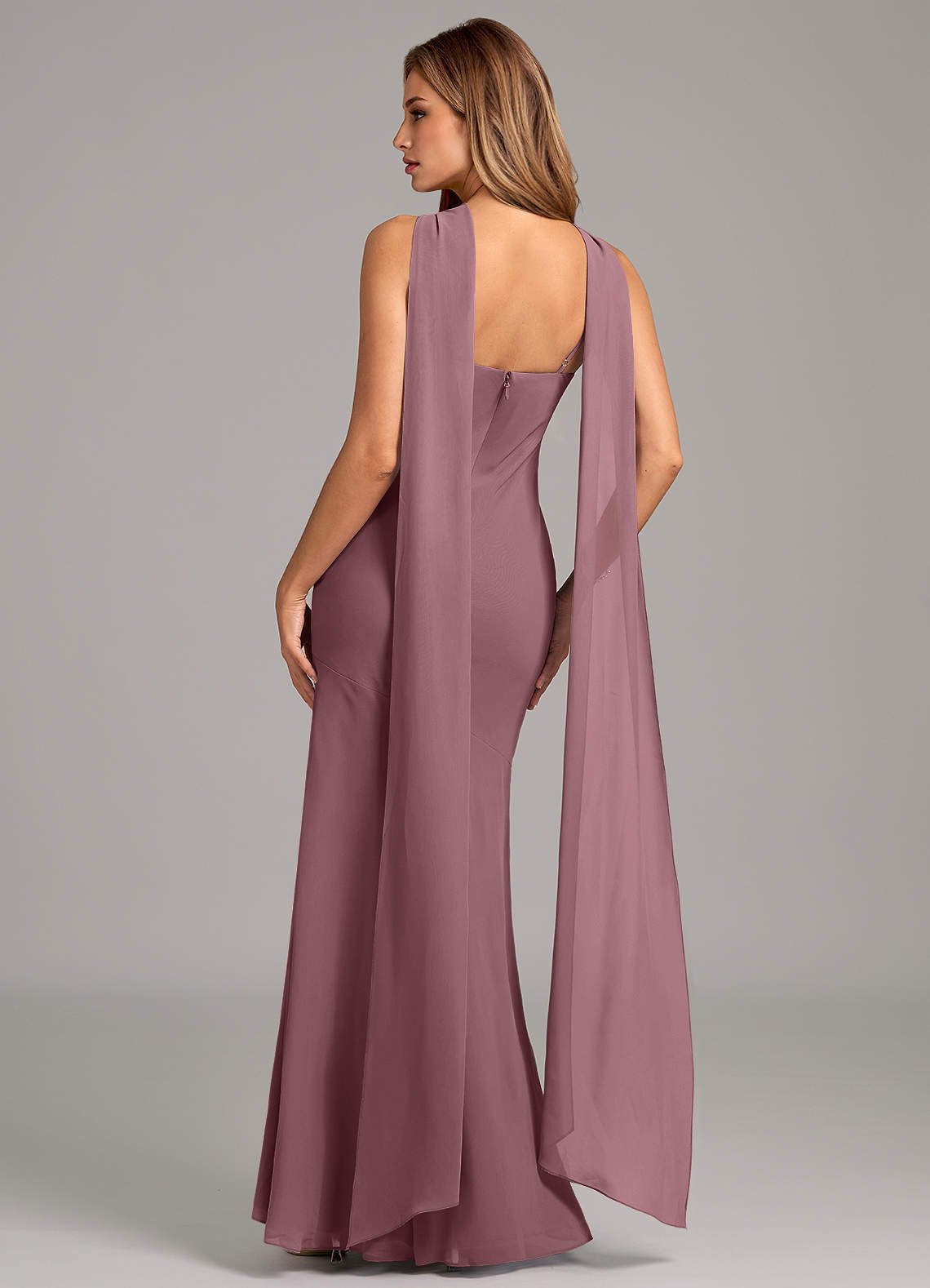 Kinsley Mermaid Halter Chiffon Bridesmaid Dress in Amethyst