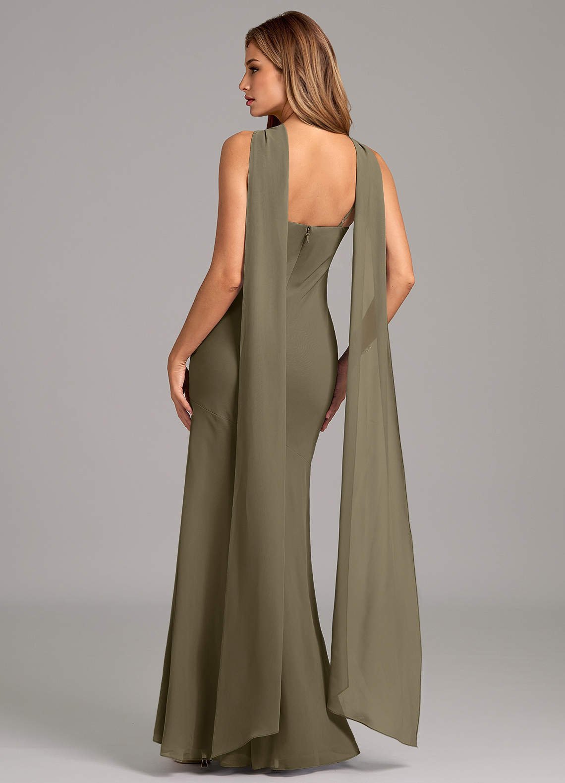 Kinsley Mermaid Halter Chiffon Bridesmaid Dress in Willow Green