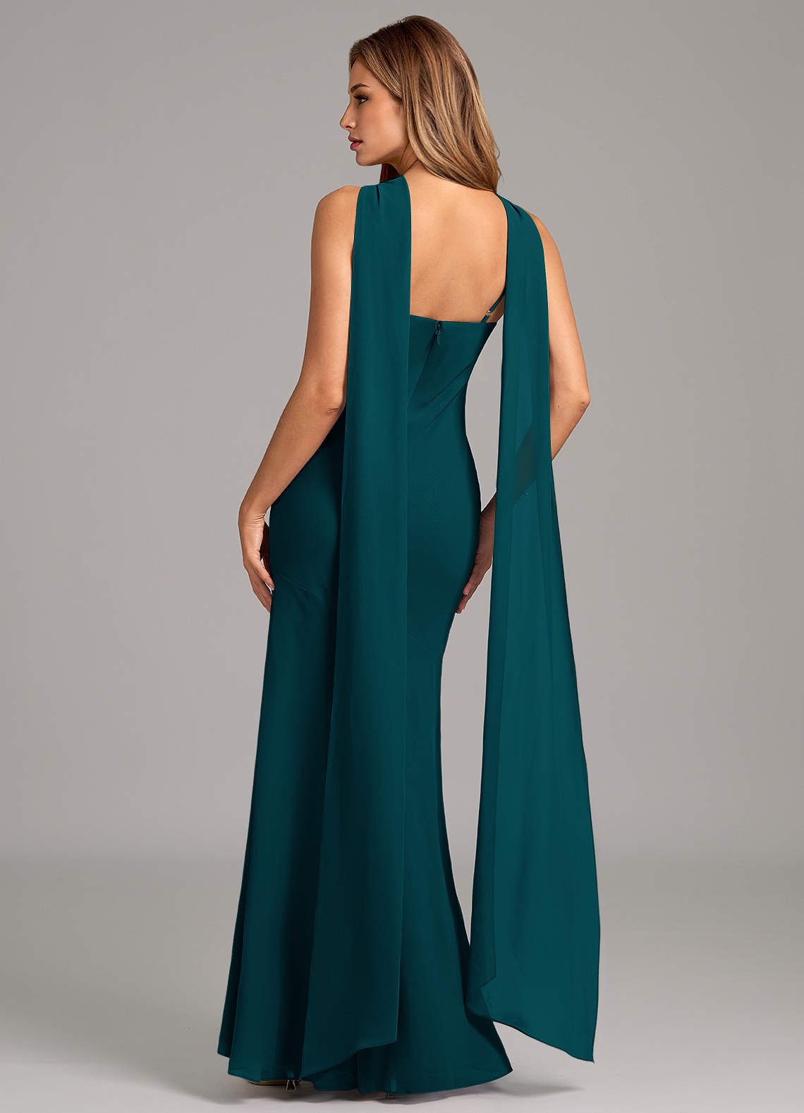 Kinsley Mermaid Halter Chiffon Bridesmaid Dress in Pine