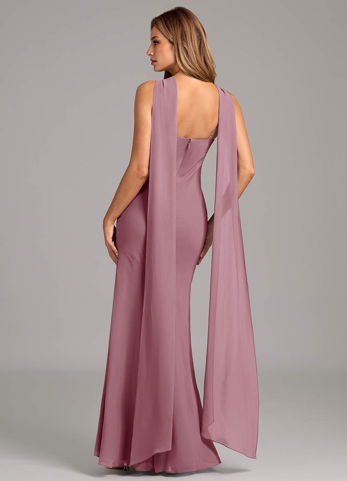 Kinsley Mermaid Halter Chiffon Bridesmaid Dress in Vintage Mauve