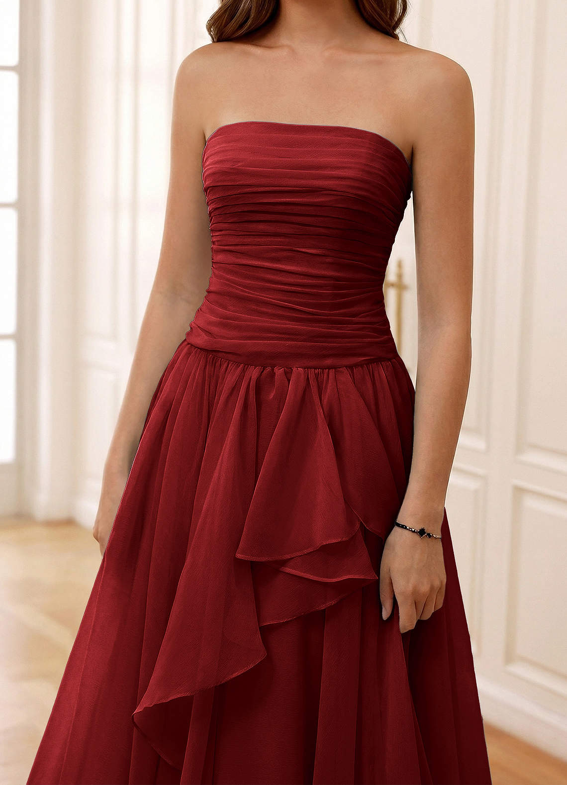 Ocavivien A-Line Strapless Tulle Prom Dress in Burgundy