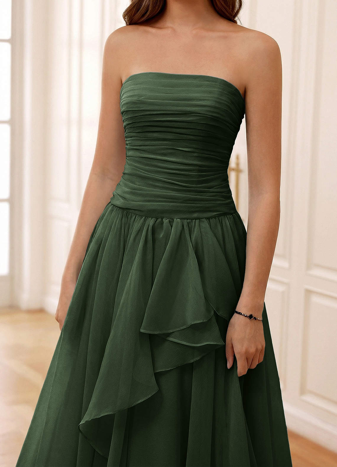 Ocavivien A-Line Strapless Tulle Prom Dress in Dark Green