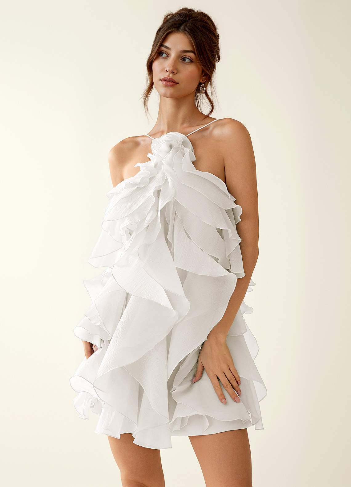 Oliamagn A-Line Mini Halter Ruffle Tulle Prom Dress in Sage
