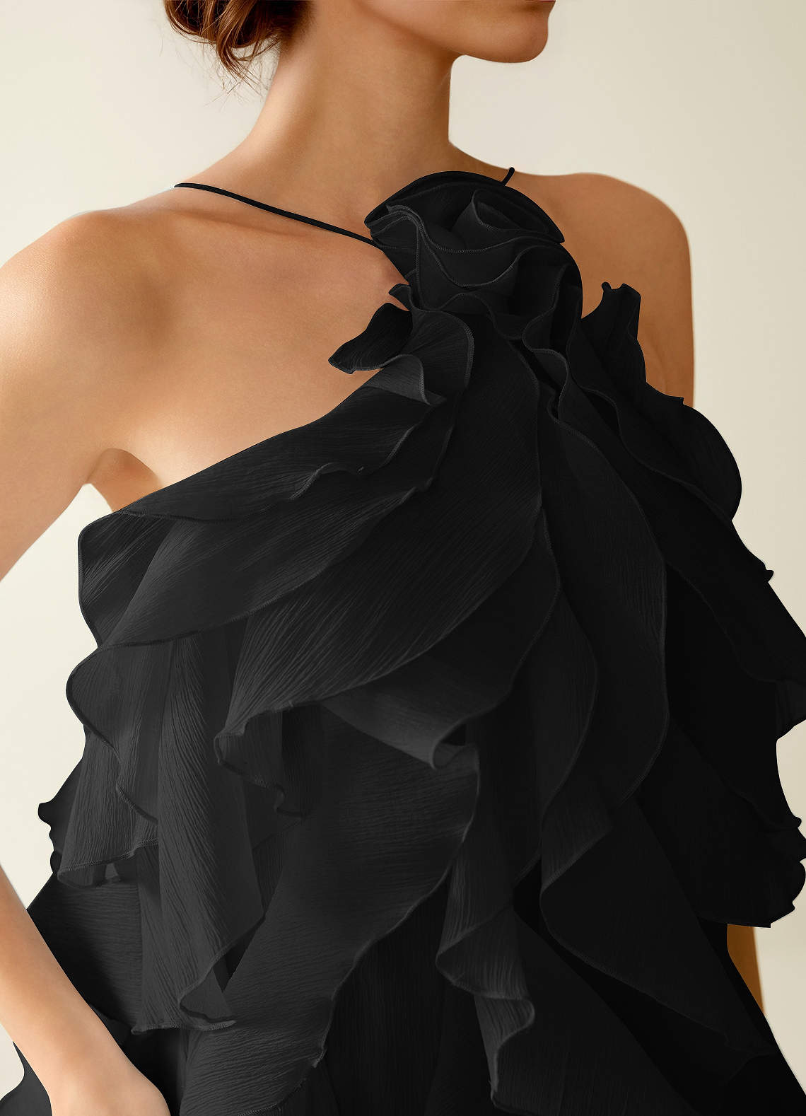 Oliamagn A-Line Mini Halter Ruffle Tulle Prom Dress in Black