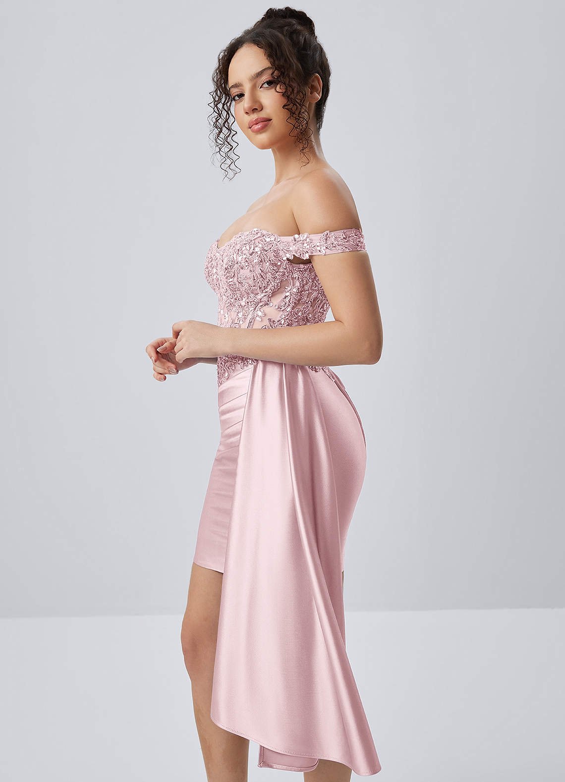 Oralien Bodycon Mini Off-the-Shoulder Satin Prom Dress in Blushing Pink