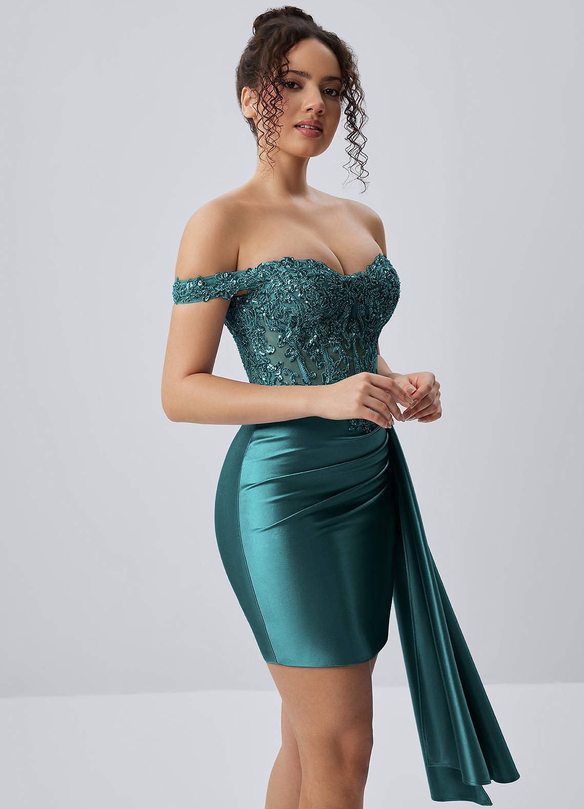 Oralien Bodycon Mini Off-the-Shoulder Satin Prom Dress in Plum