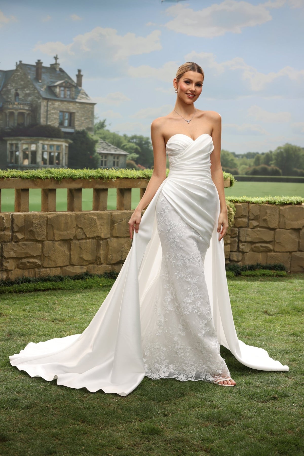Orla white wedding dress detail view 8