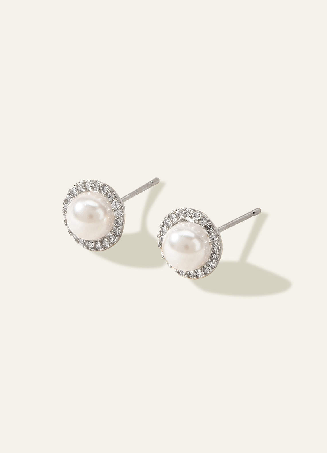 Pearl Halo Stud Earrings — Silver — 图 4/6