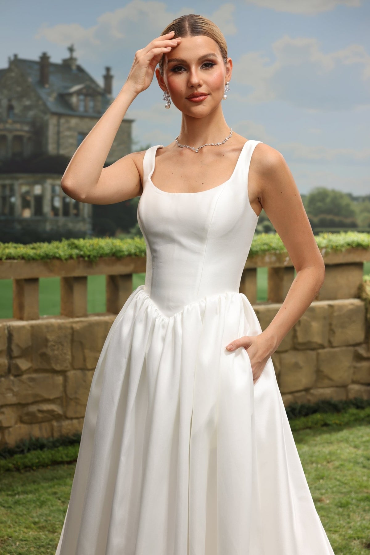 Pella A-Line Scoop-Neck wedding dress — design detail 7