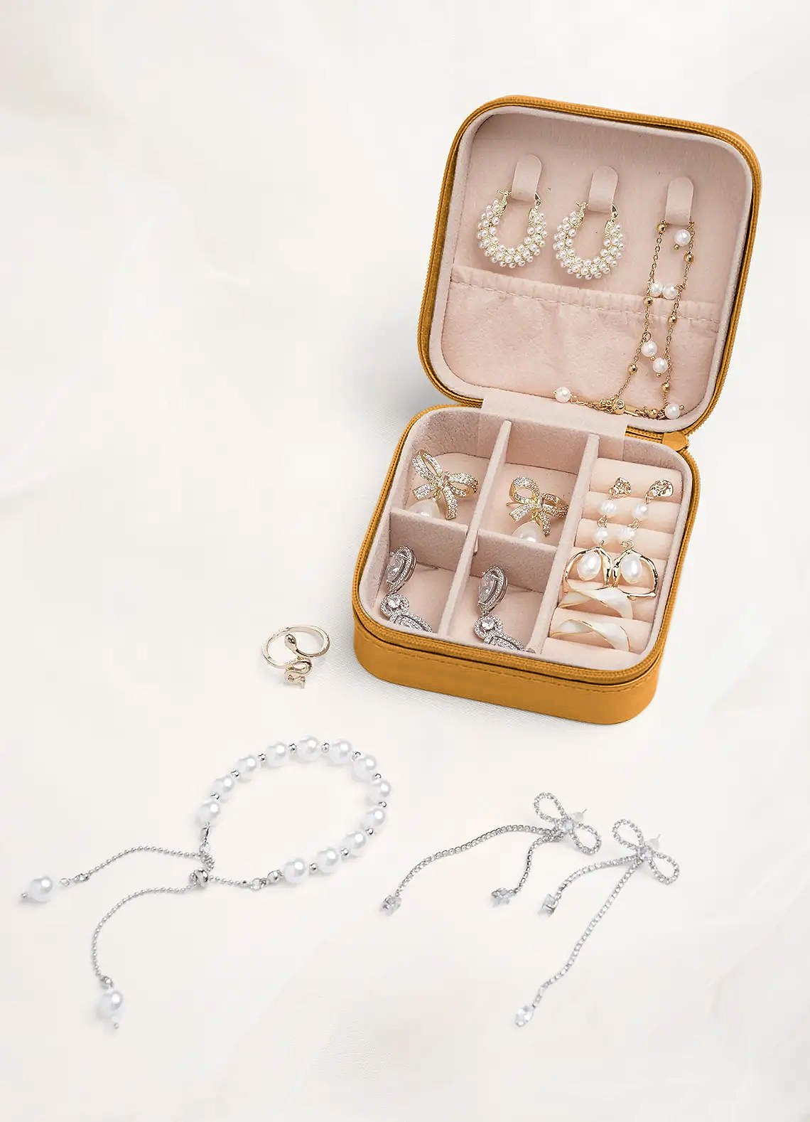 Personalized Jewelry Case — butterscotch — 图 22/62