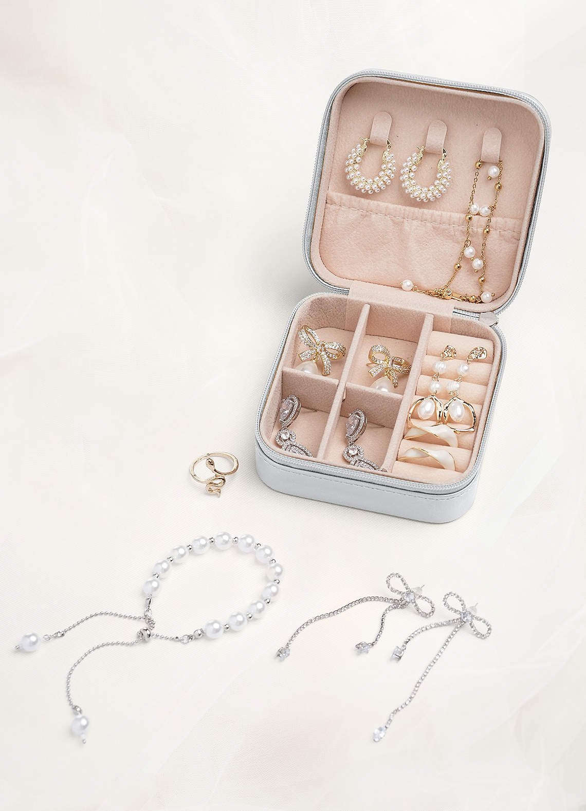 Personalized Jewelry Case — Light Silver — 图 30/62