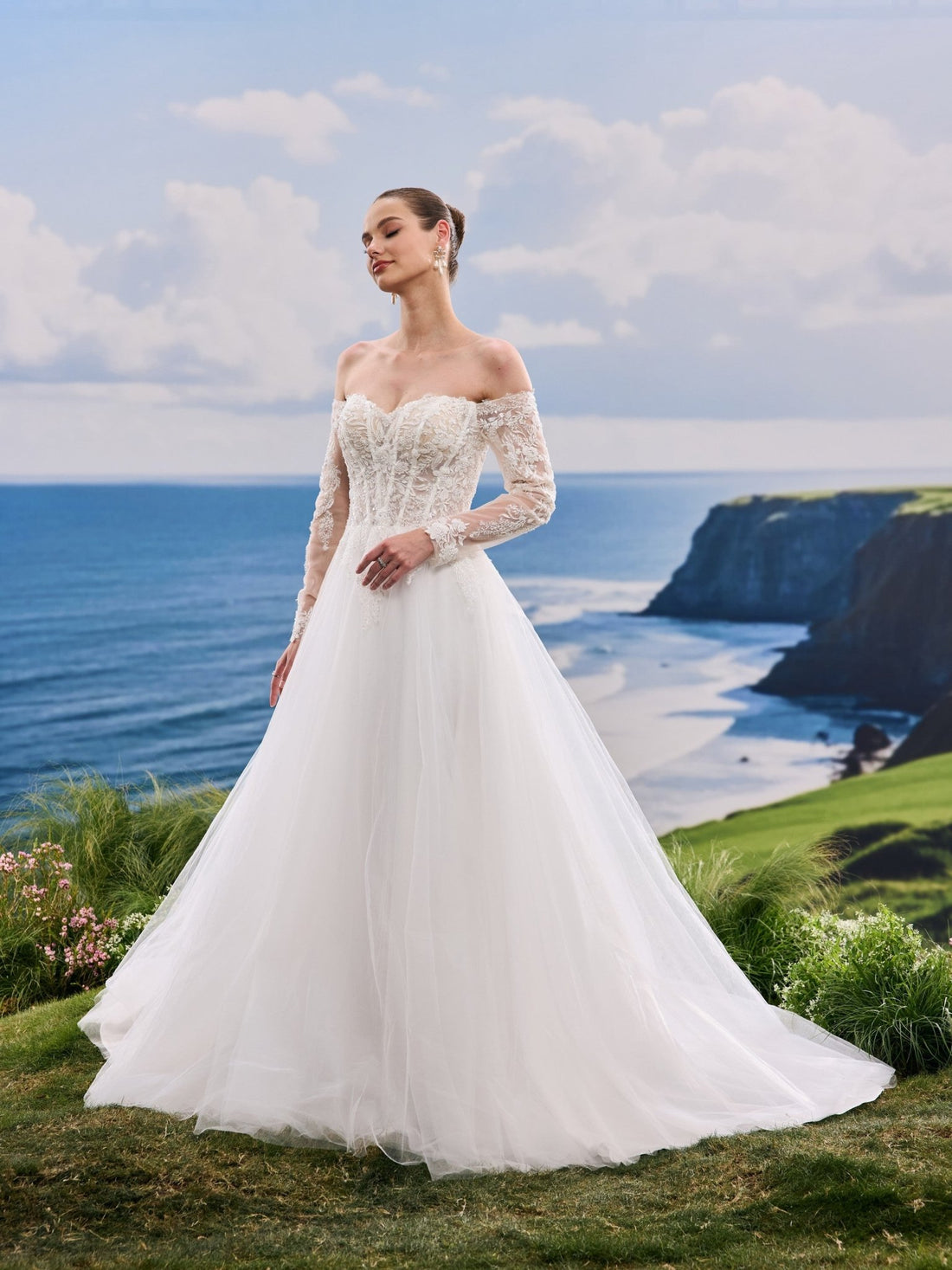 Quenara white wedding dress, front view