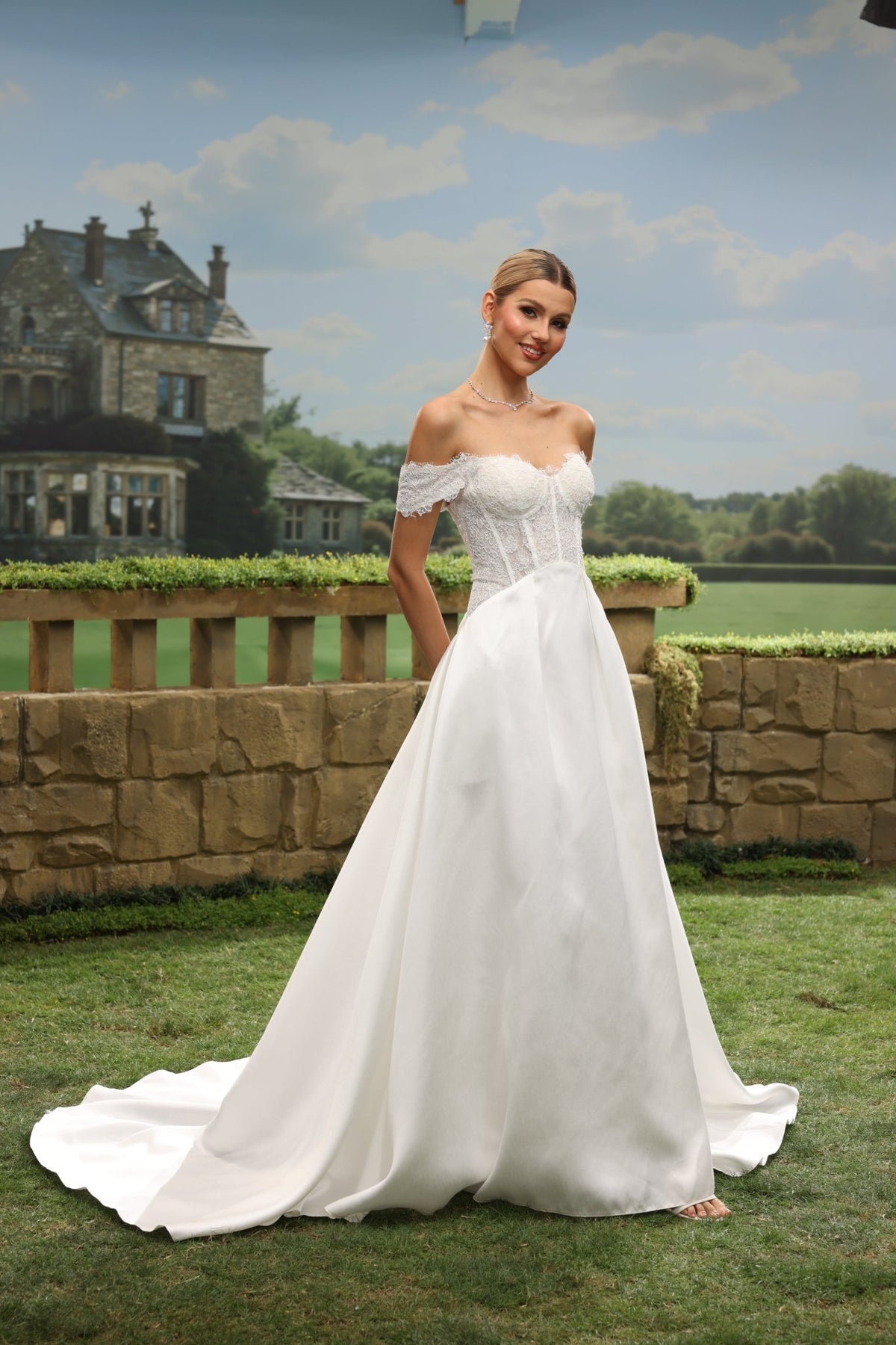 Quilla A-Line Off-the-Shoulder Sweetheart wedding dress — design detail 10