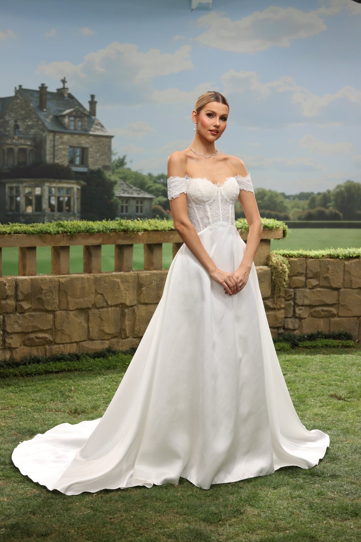 Quilla A-Line Off-the-Shoulder Sweetheart wedding dress — design detail 9