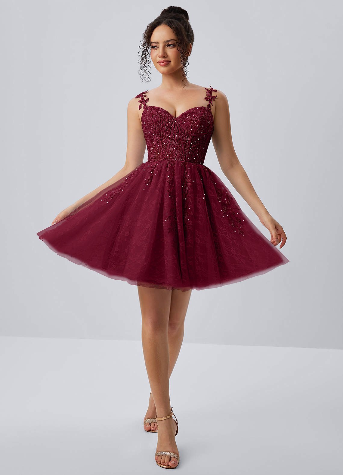 Raphinase A-Line Sweetheart Tulle Prom Dress in Burgundy