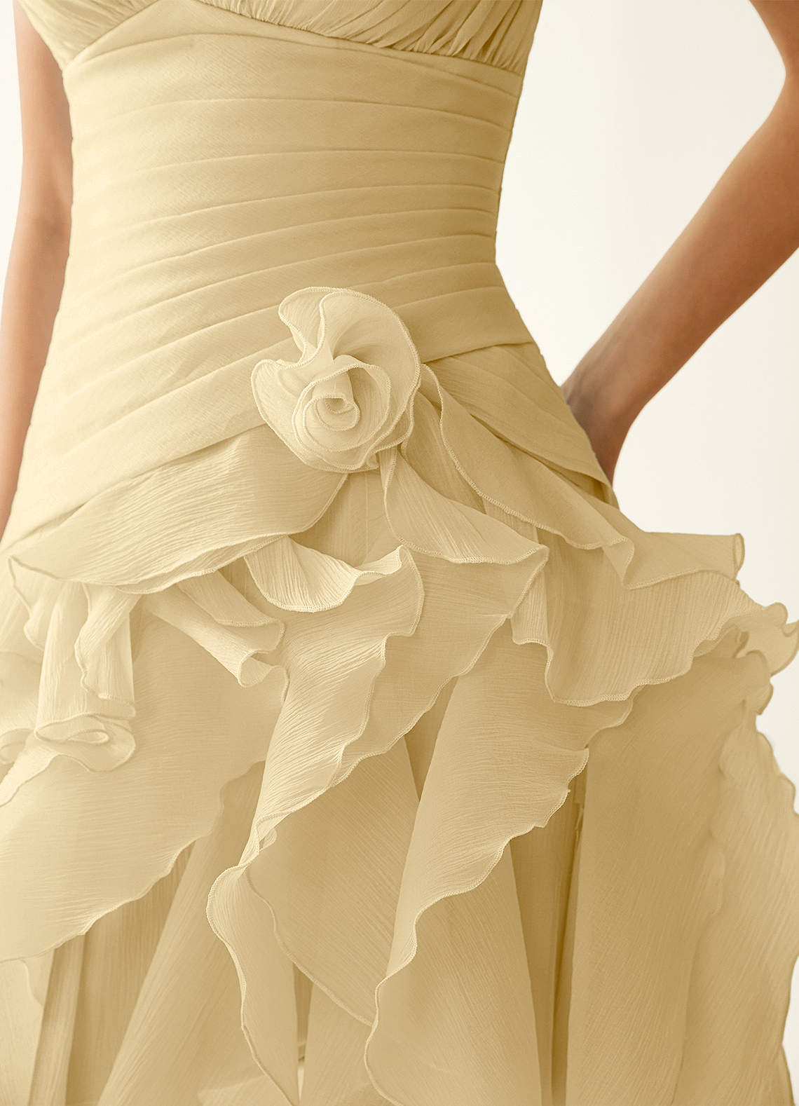 Rentina A-Line Mini Sweetheart Tiered Tulle Prom Dress in Gold
