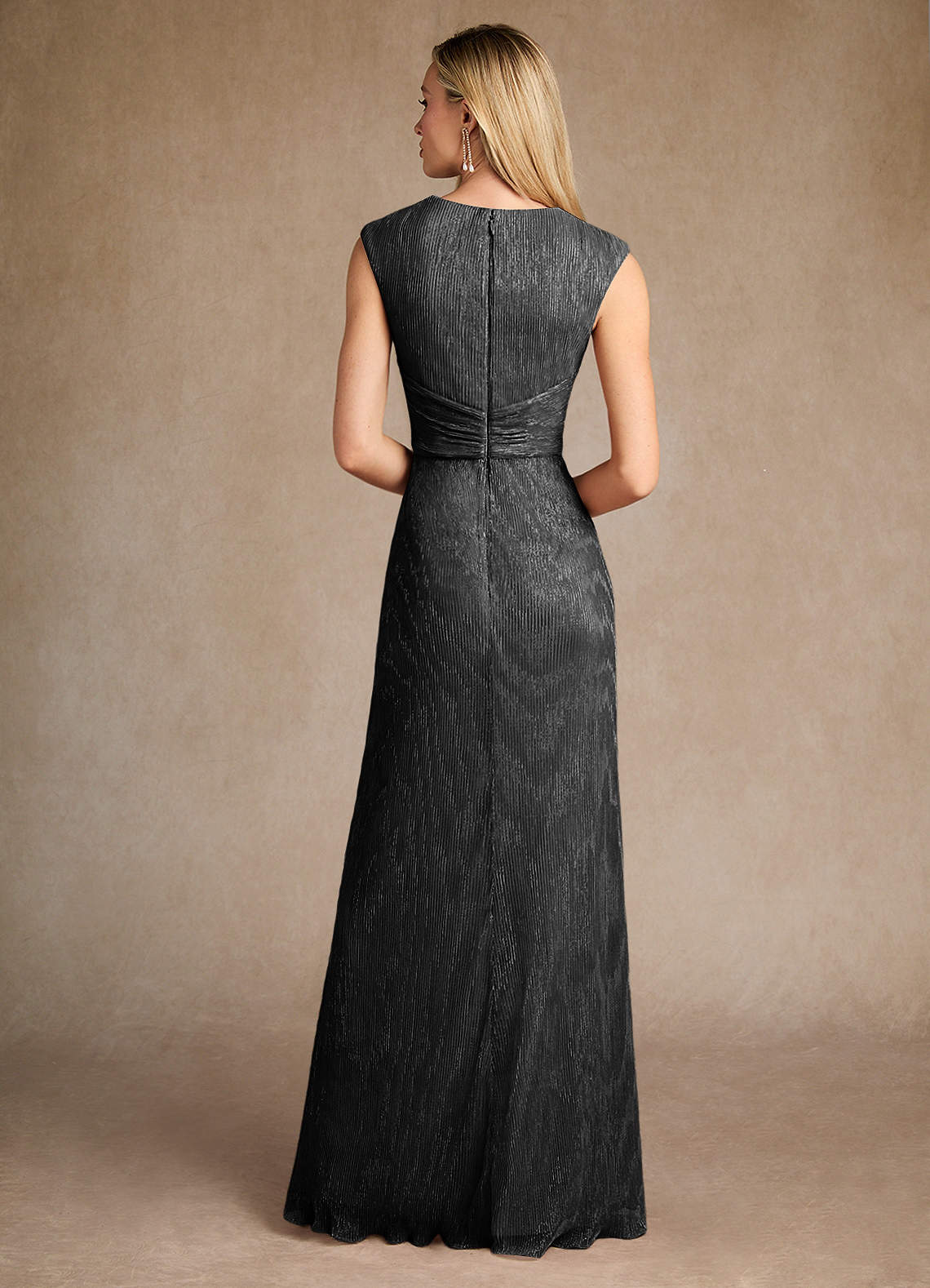 Salem A-Line V-Neck Metallic Mesh Mother of the Bride Dress in black