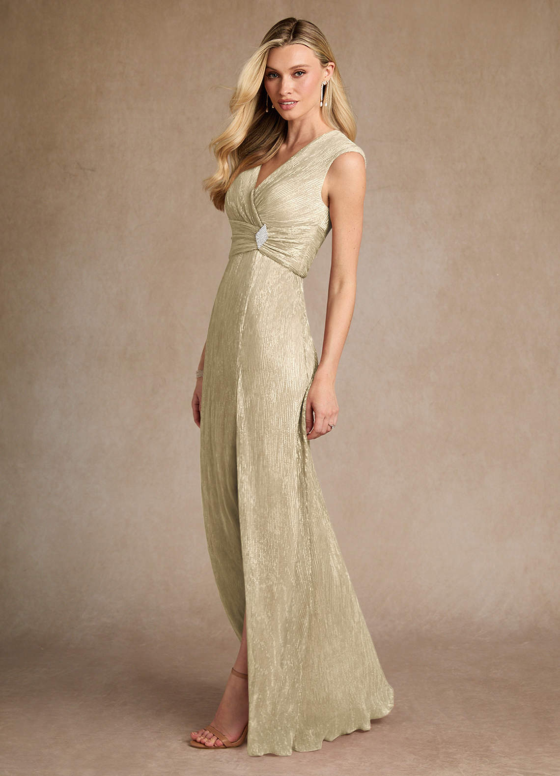 Salem A-Line V-Neck Metallic Mesh Mother of the Bride Dress in Champagne Gold