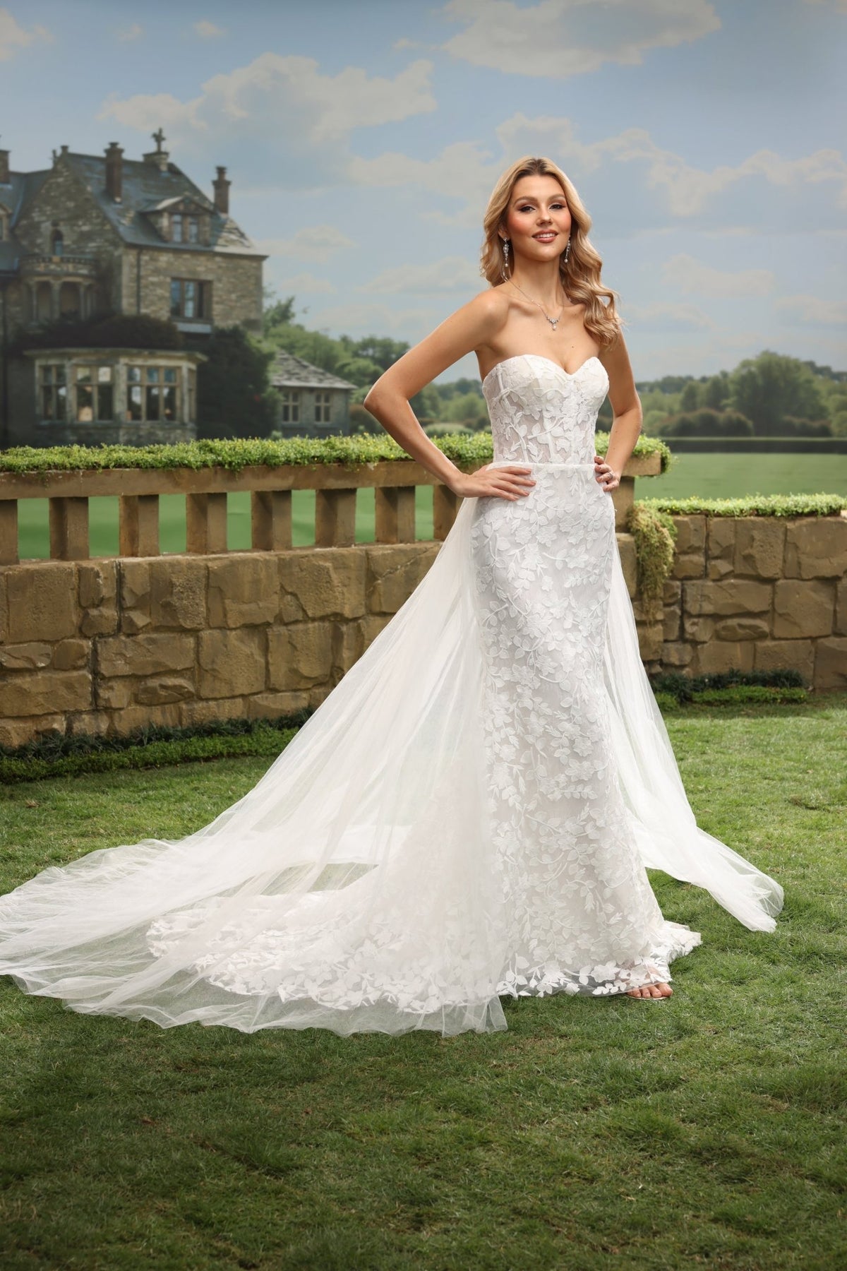 Seren white wedding dress back view 8
