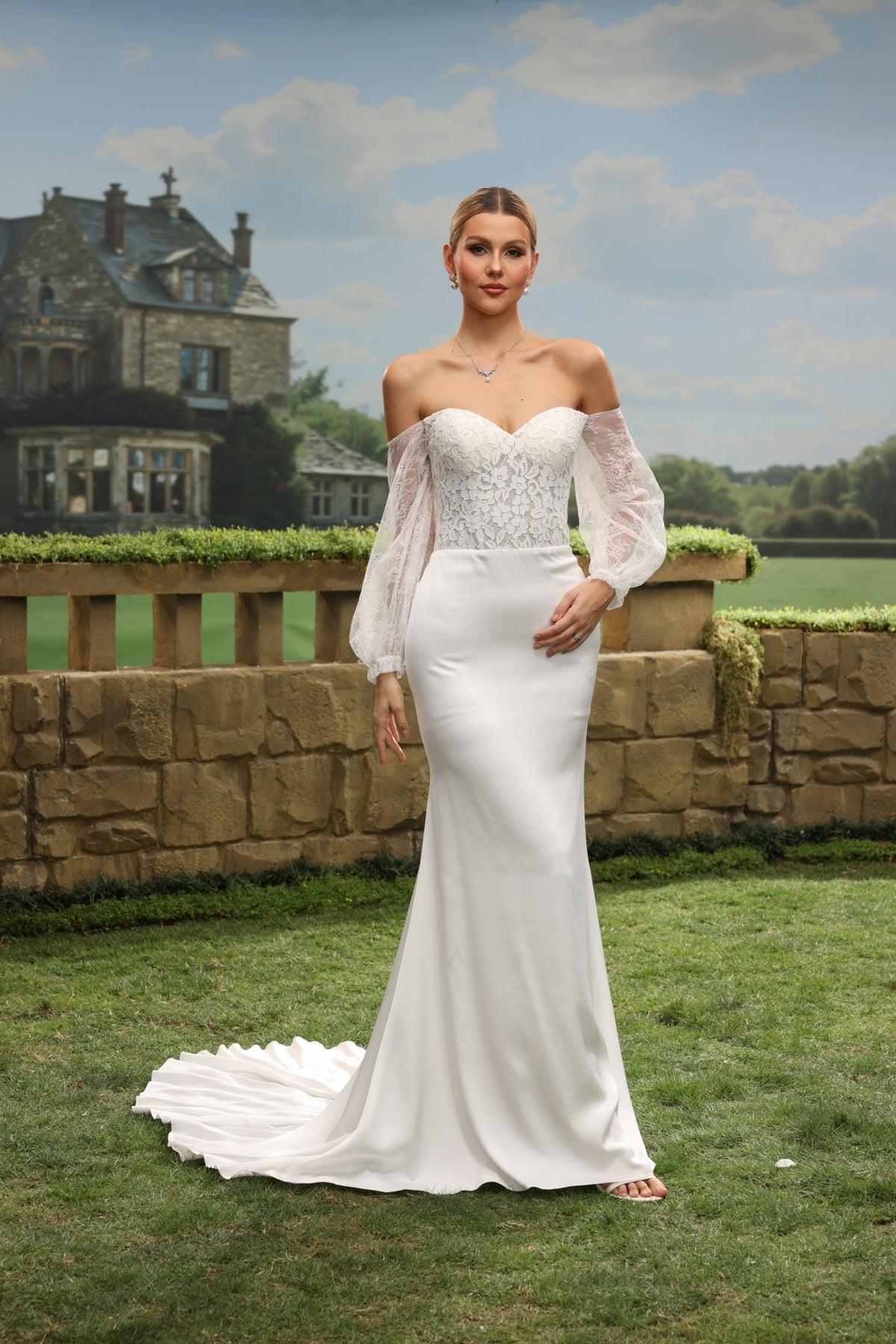 Nira white wedding dress detail view 8