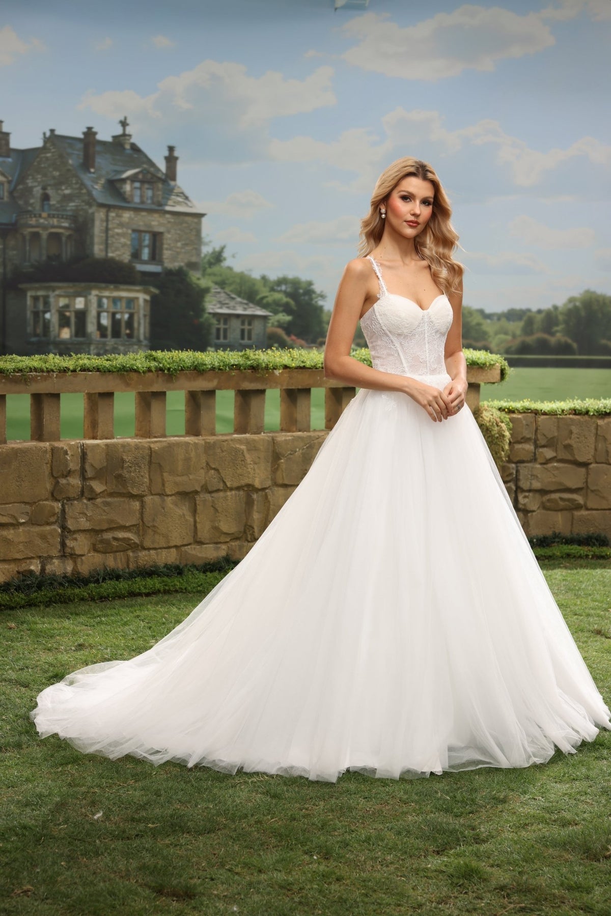 Talia white wedding dress detail view 7