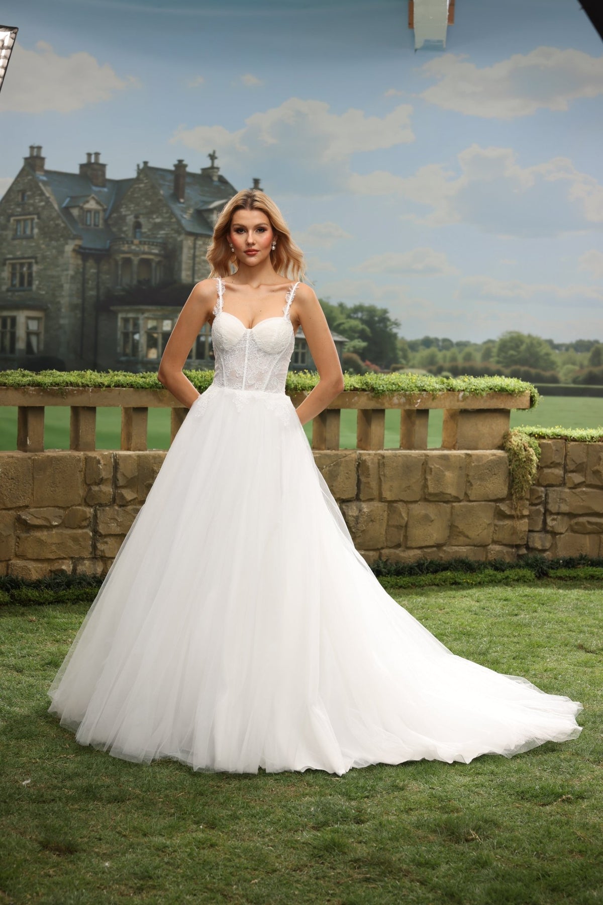 Talia white wedding dress detail view 10