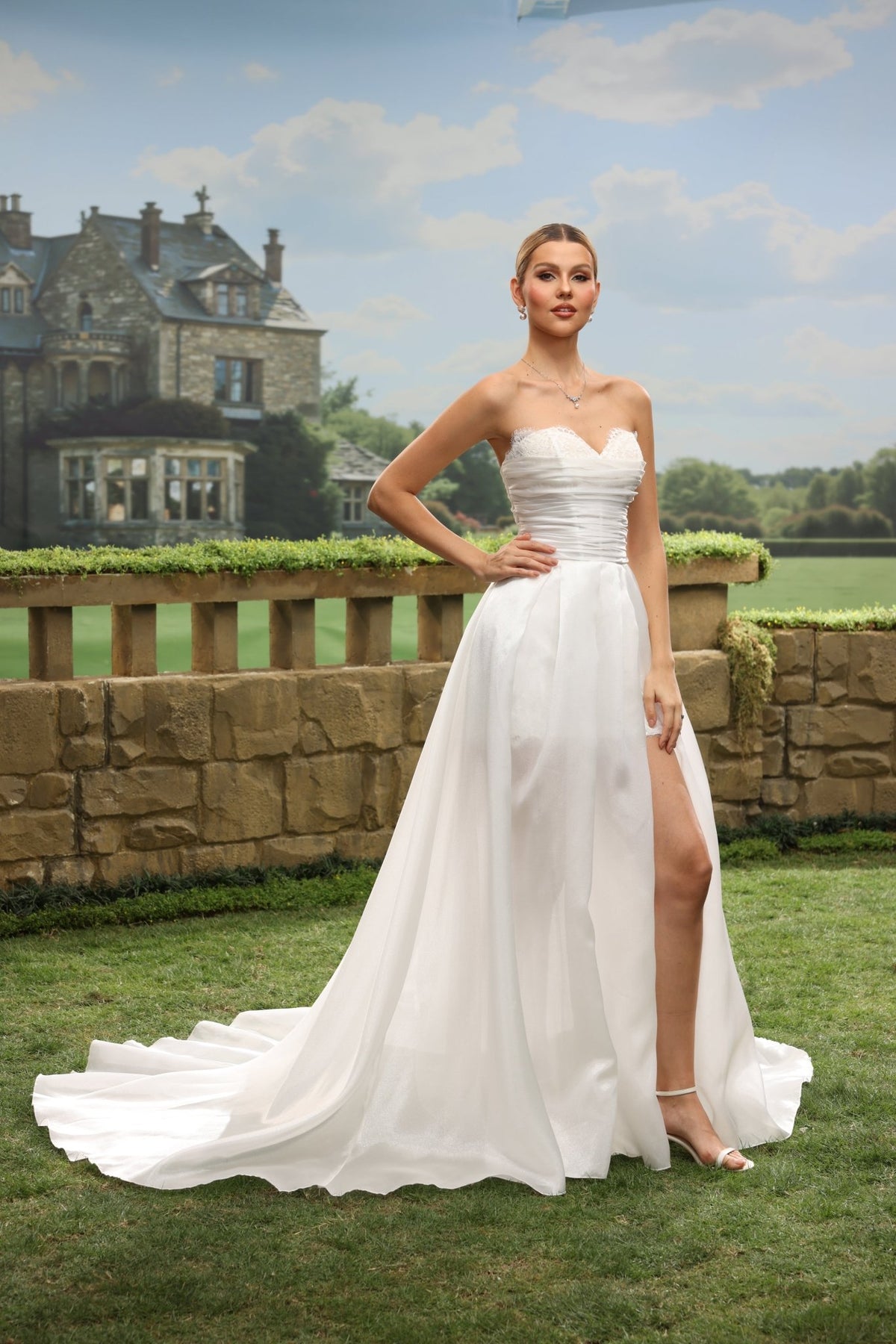 Tessa white wedding dress detail view 8