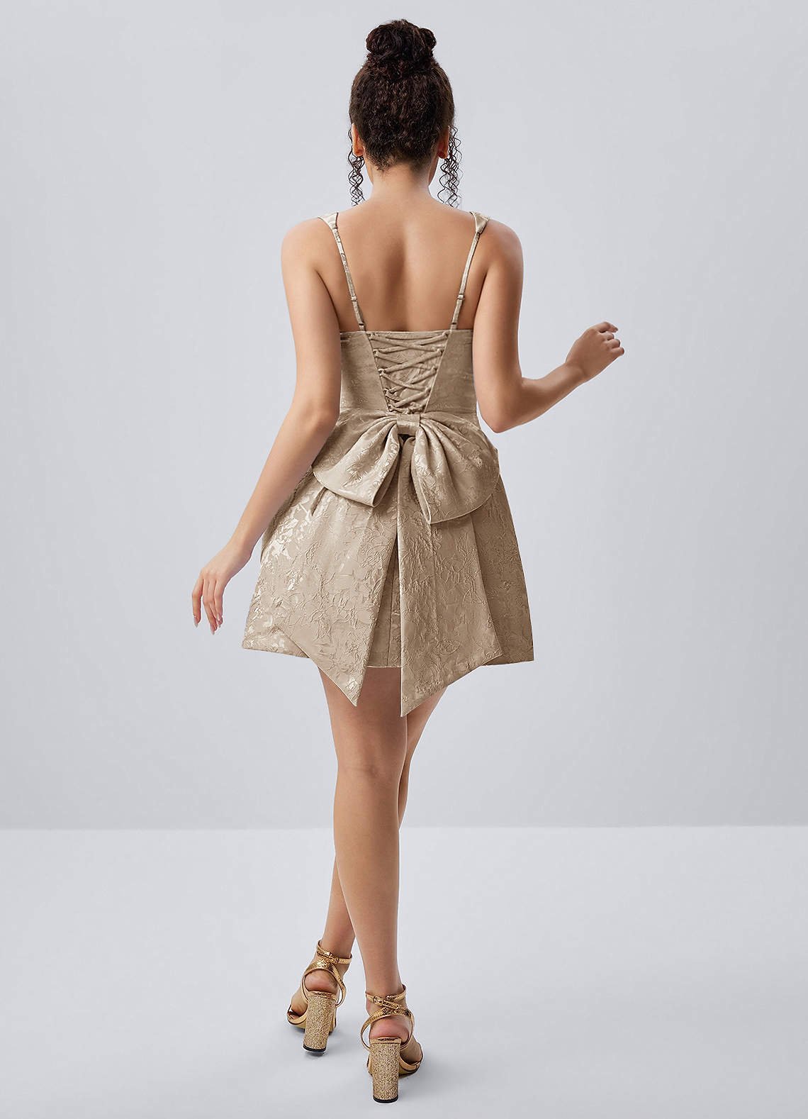 Thalassiana A-Line Square-Neck Floral Jacquard Prom Dress in Light Apricot