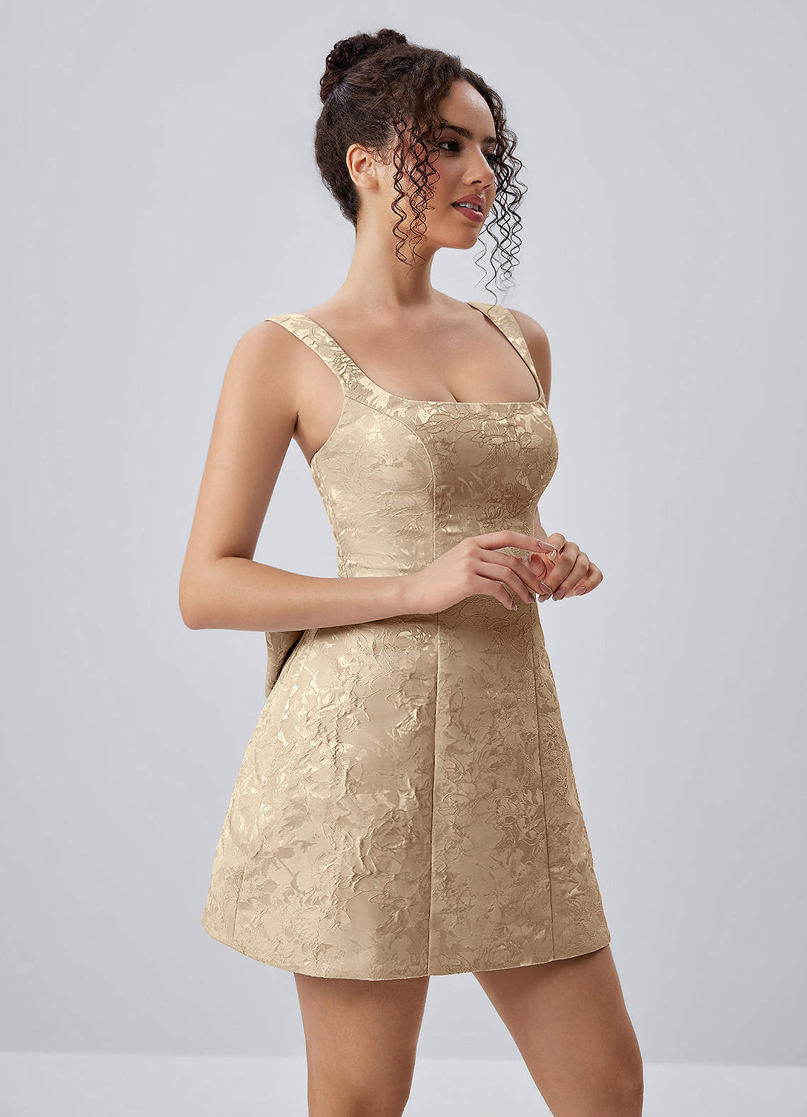 Thalassiana A-Line Square-Neck Floral Jacquard Prom Dress in Champagne