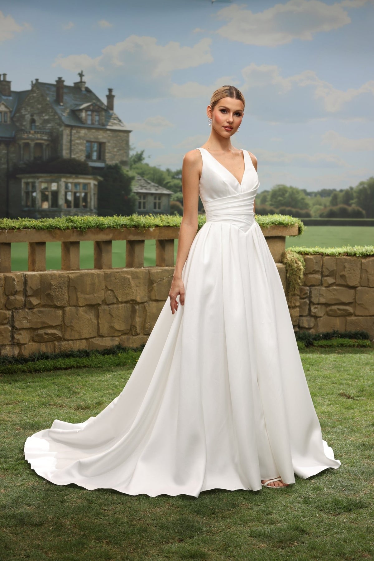 Vela A-Line V-Neck wedding dress — design detail 3