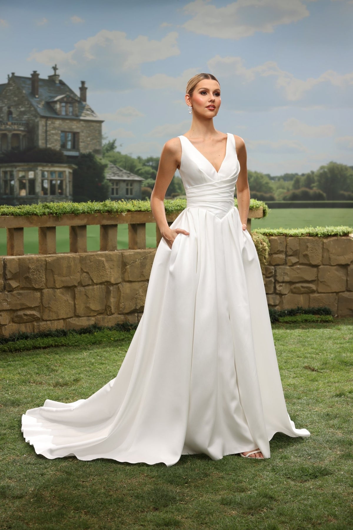 Vela A-Line V-Neck wedding dress — design detail 8