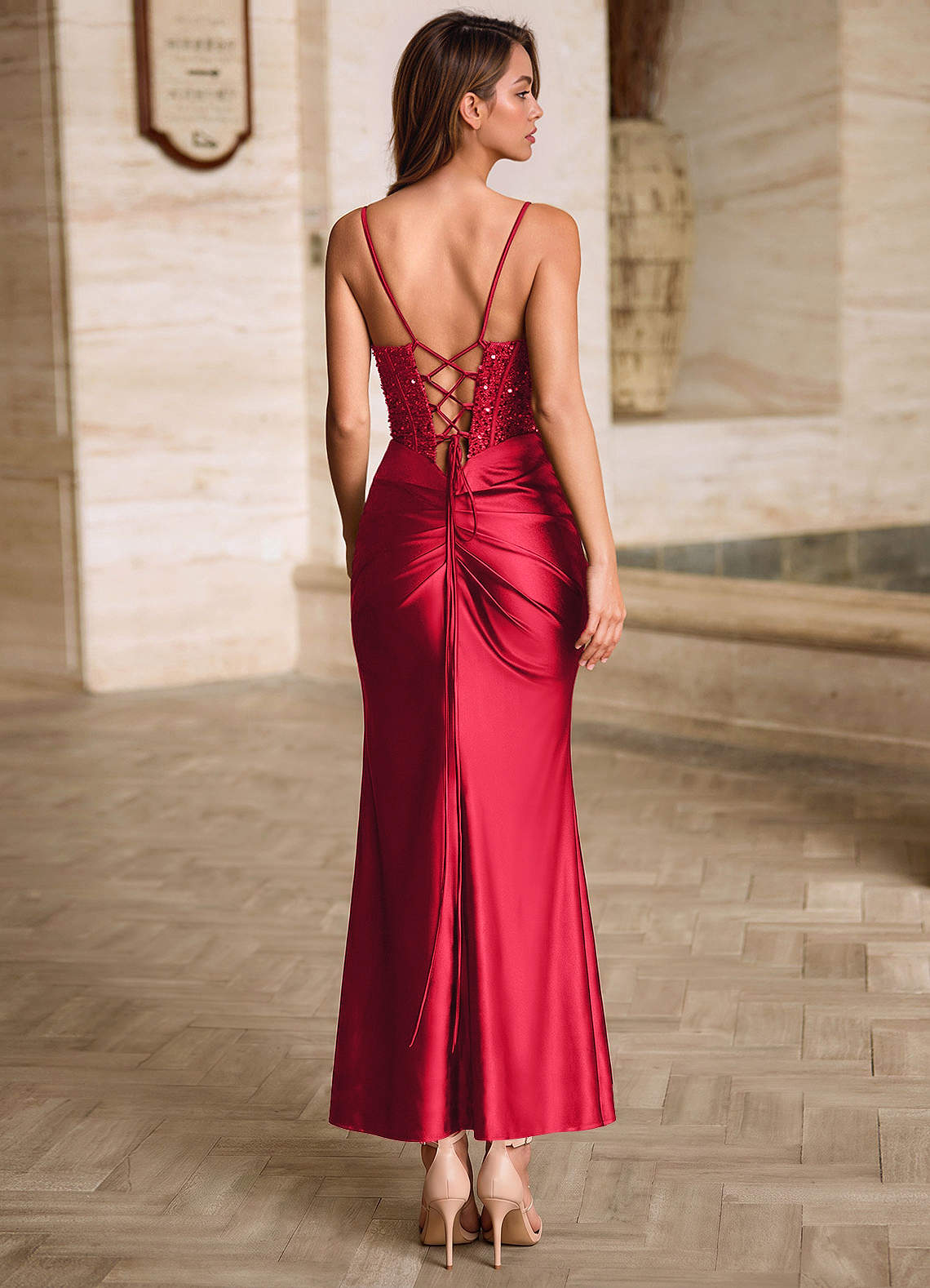 Viviannella Mermaid Square-Neck Stretch Satin Prom Dress in Red