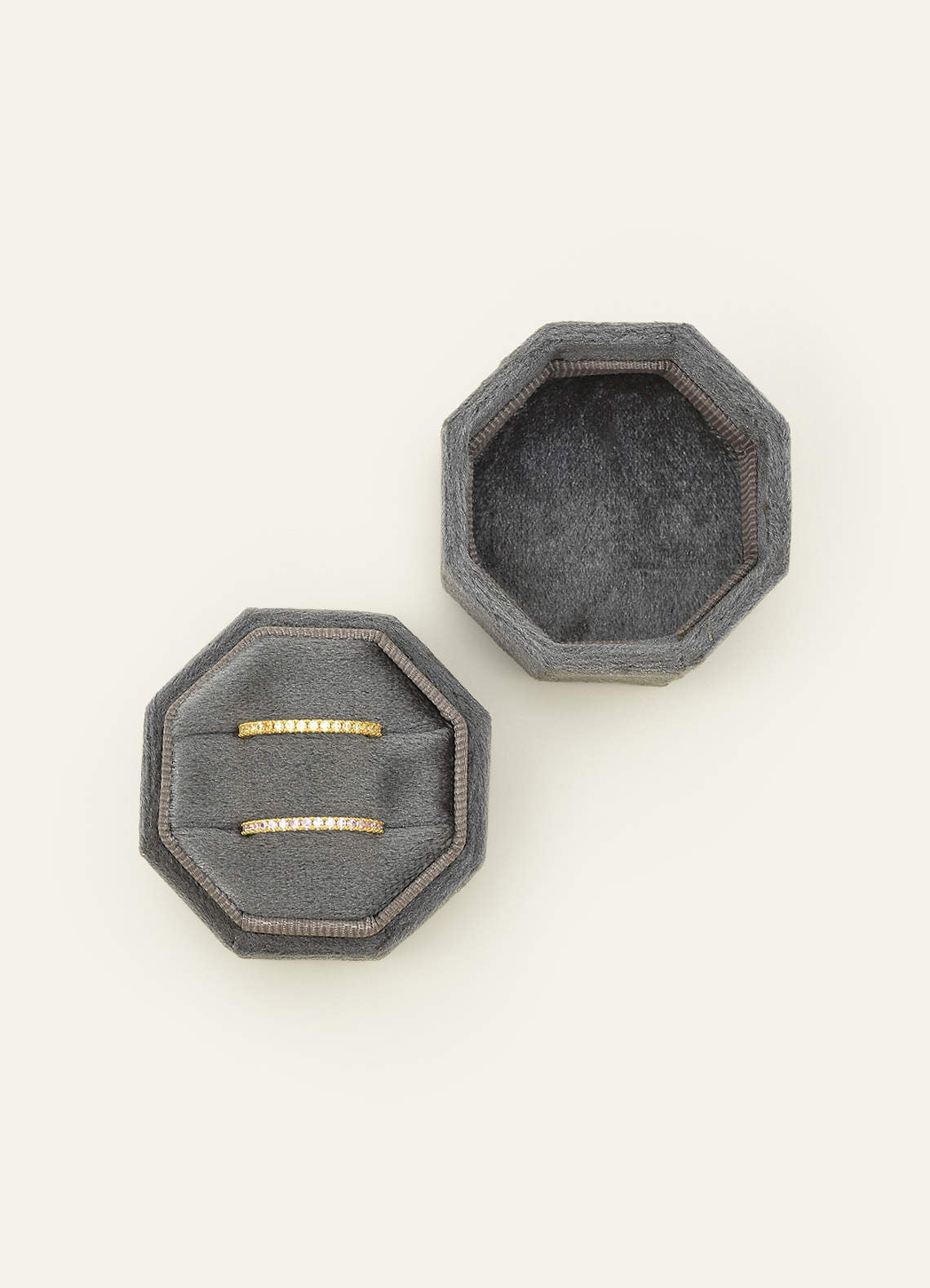 Wedding Day Velvet Ring Box — Dark Grey — 图 41/132